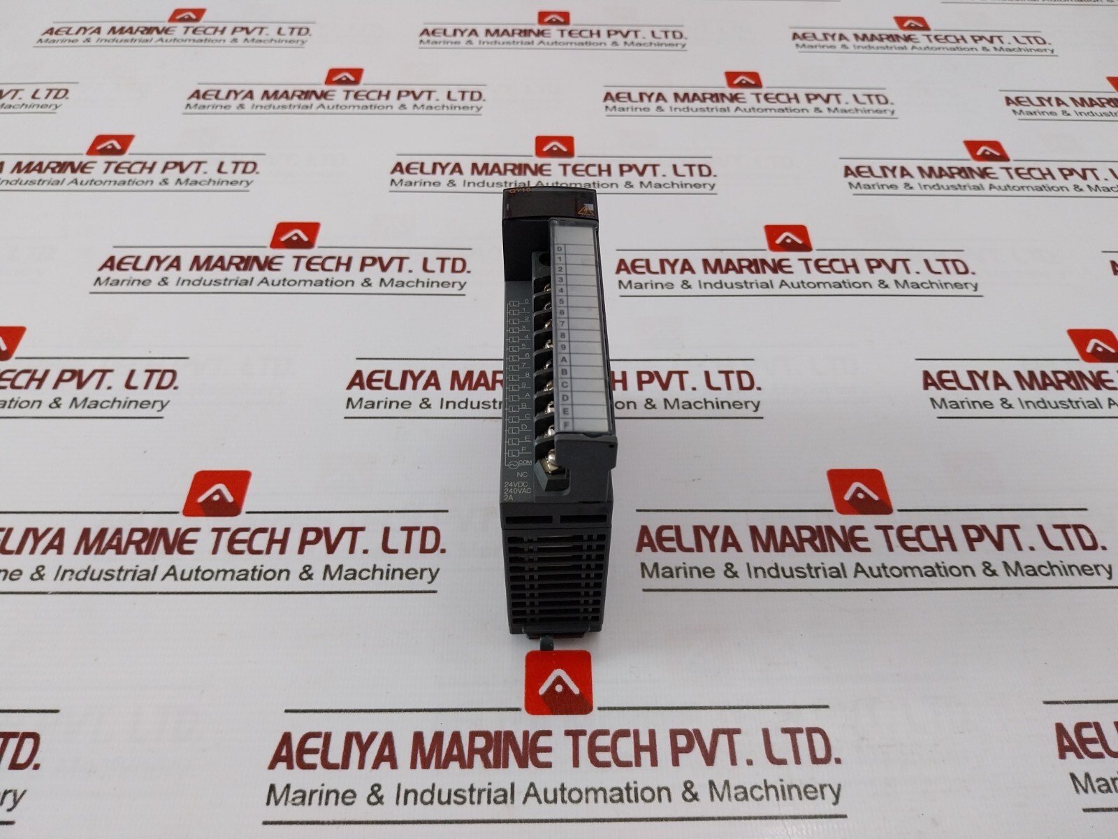 MITSUBISHI ELECTRIC QY10 MELSEC-Q 16 Output Module 24VDC 2A 240VAC 2A CL.I DIV.2