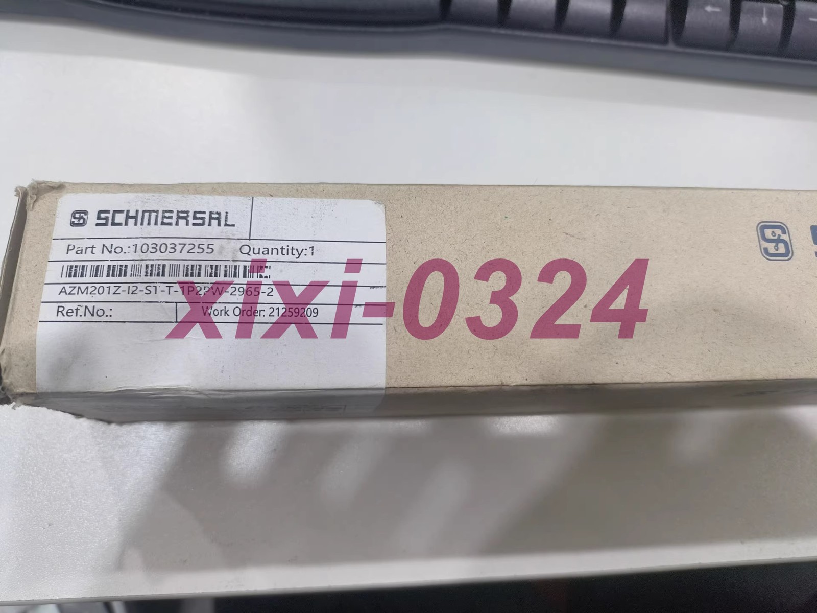 NEW AZM201Z-I2-ST-T-1P2PW-2965-2 Safety door lock switch 103037255 DHL shipping