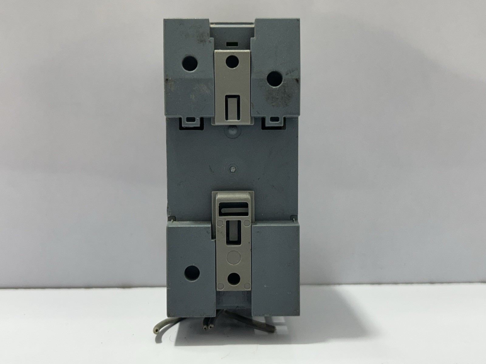 SIEMENS 6ES7221-1BF32-0XB0 DIGITAL INPUT MODULE SIMATIC S7-1200 24 VDC 105 MA