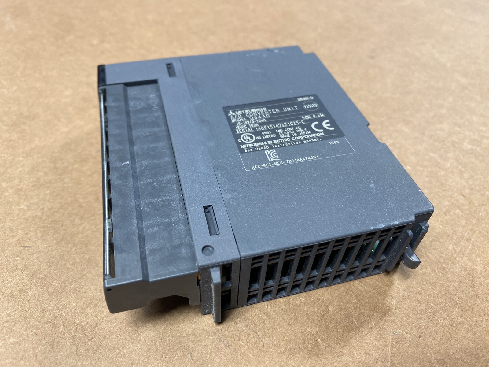 Mitsubishi A/D Converter Unit PLC Module Q64AD FAST SHIPPING