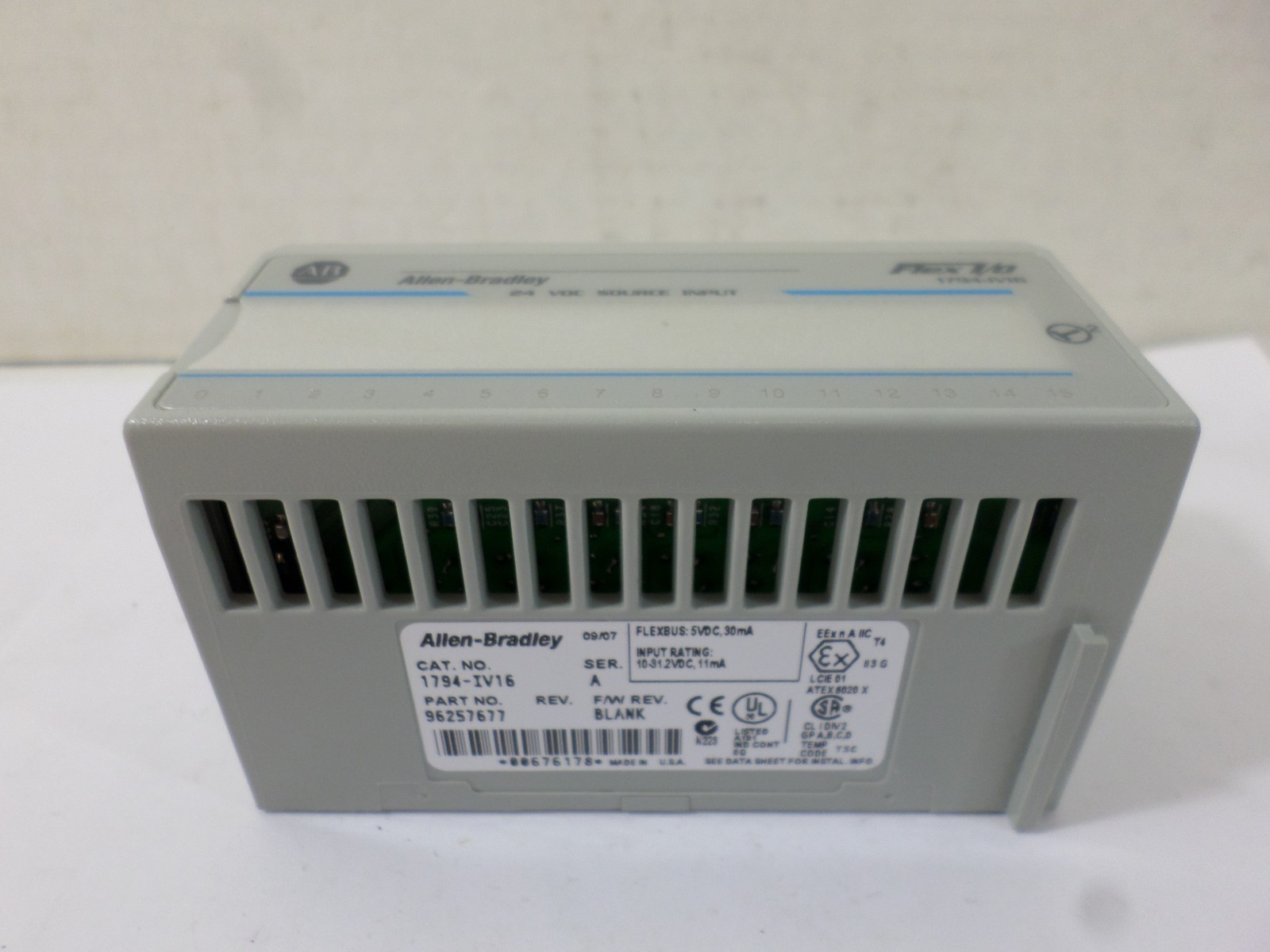 Allen Bradley 1794-IV16 1794IV16 24 VDC Source Input FLEX I/O ser A Flexbus
