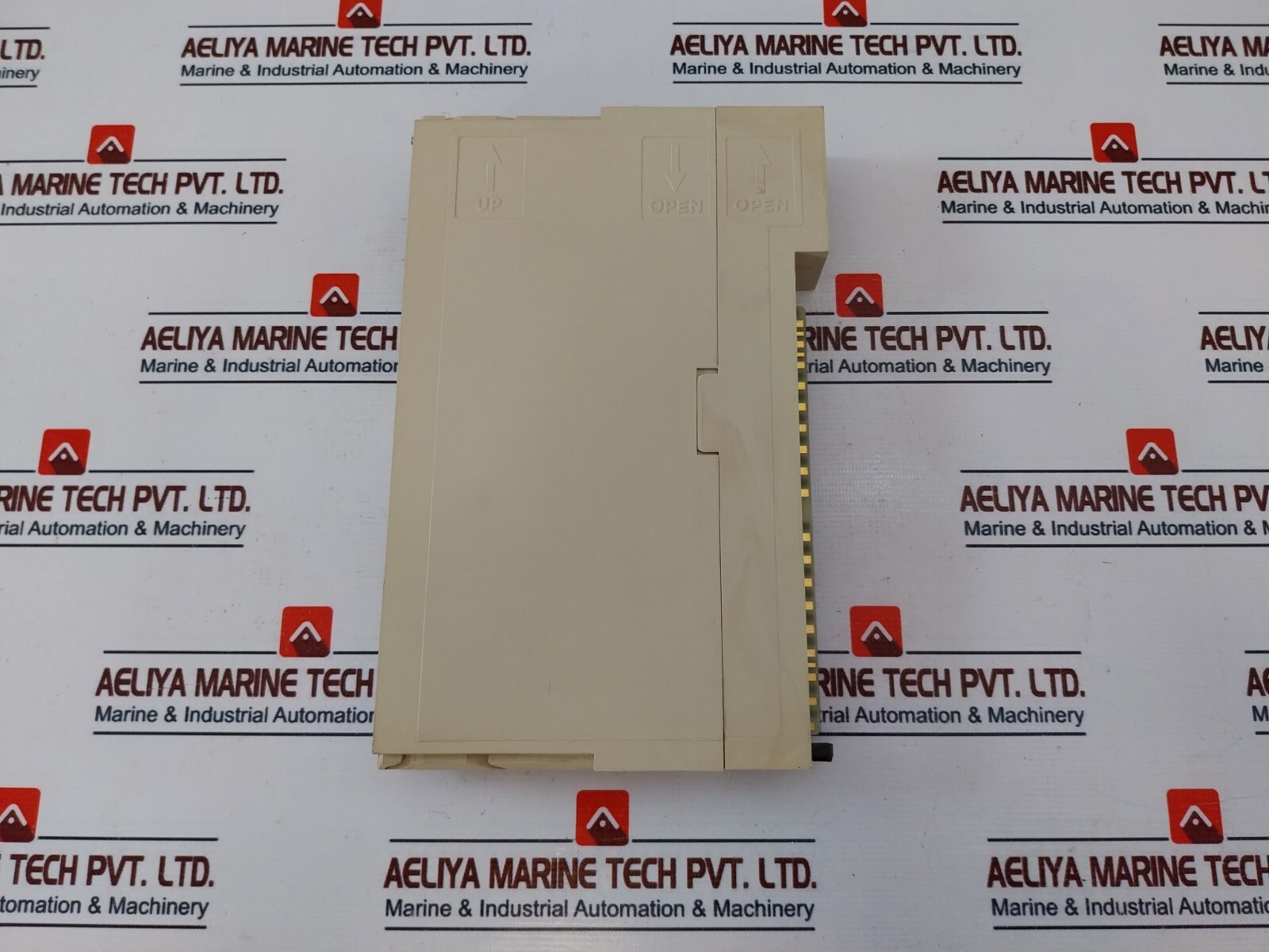 Tata Honeywell J-AOM10/J-A0M10 Output Module 24VDC 480MA