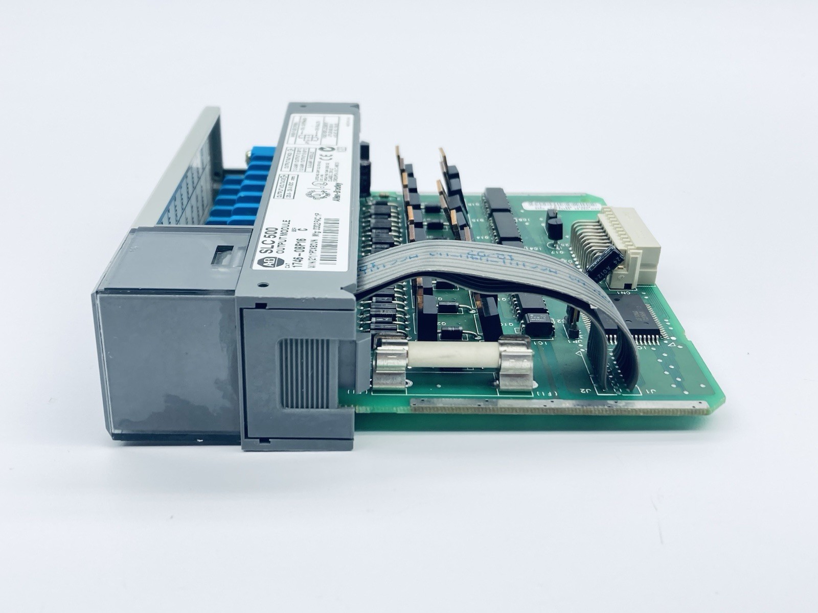 ALLEN BRADLEY 1746-OBP16 Digital Output Module SLC500 ser. C 1746-0BP16