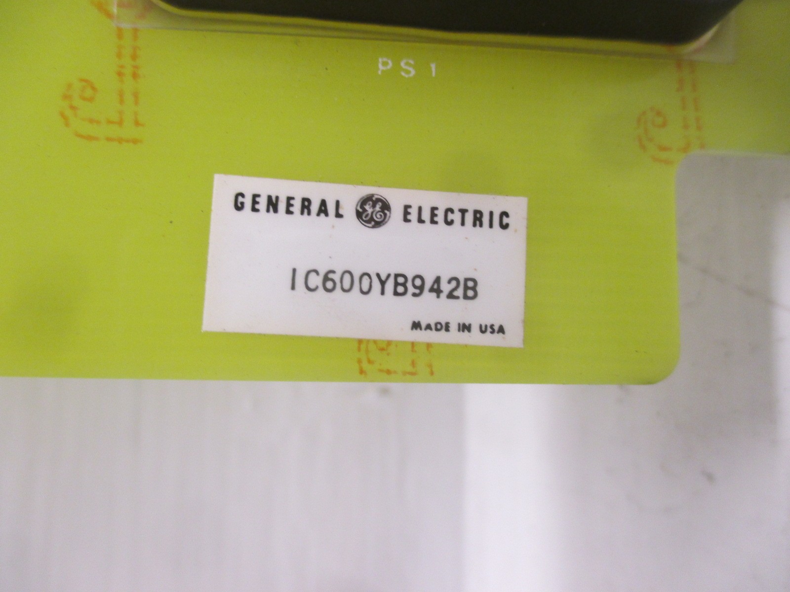 GE Fanuc IC600YB942B Analog Output Module Series Six PLC Board IC600YB942