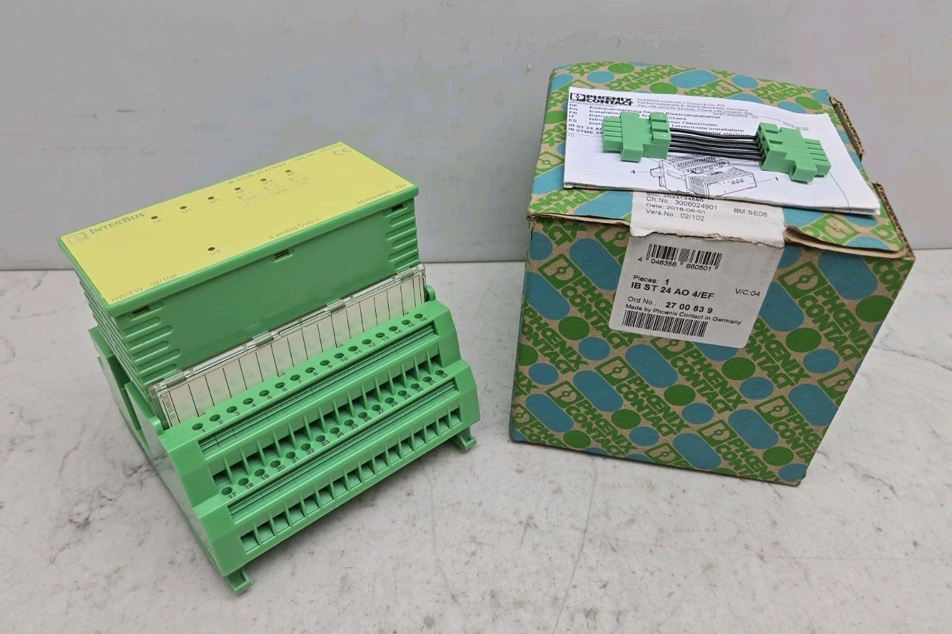 Phoenix Contact IB ST 24 AO 4/EF I/O Module 4 Analog Output 2700839 New