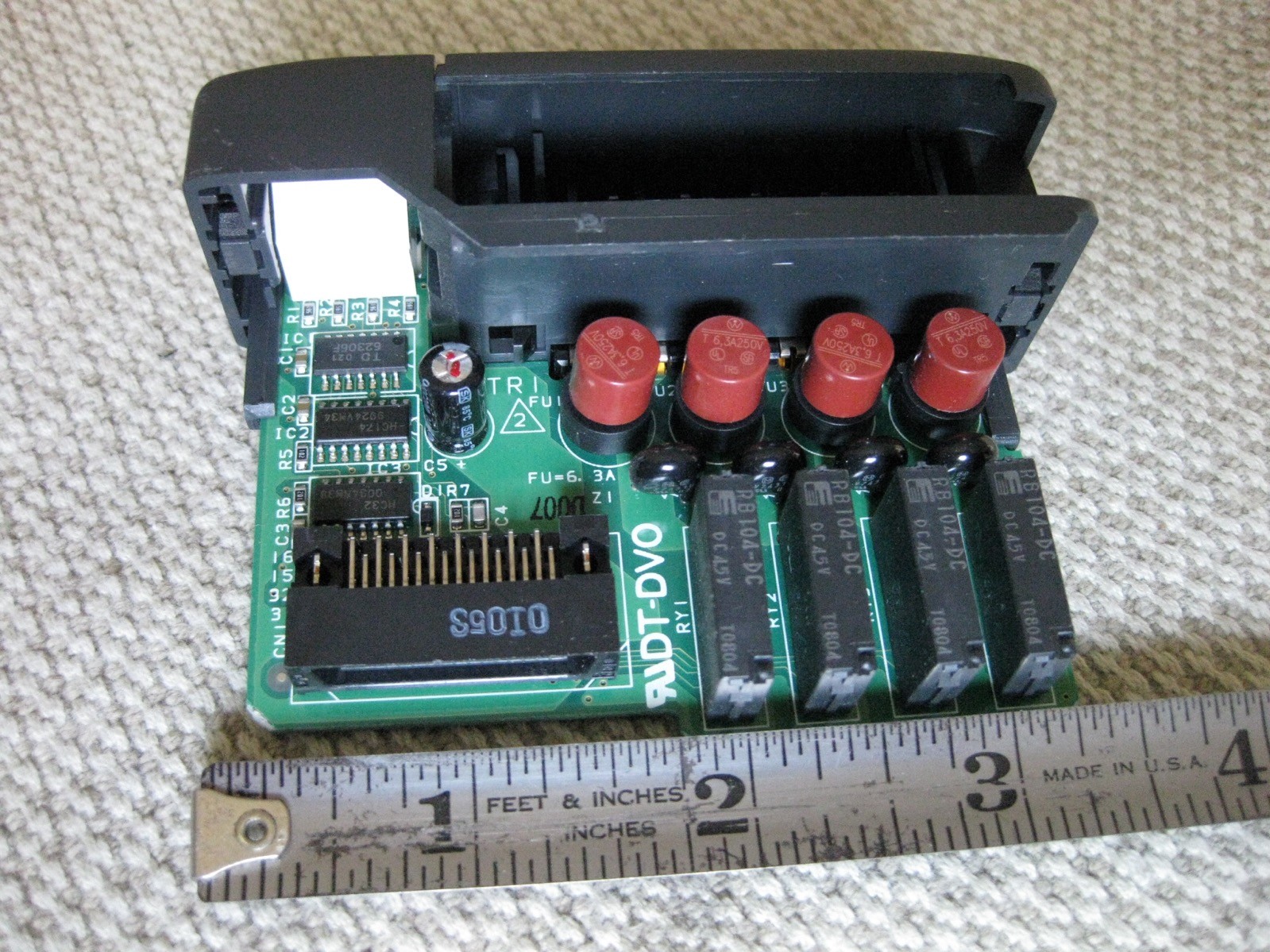 Automation Direct D2-04TRS 4 Point Isolated Relay Output Module