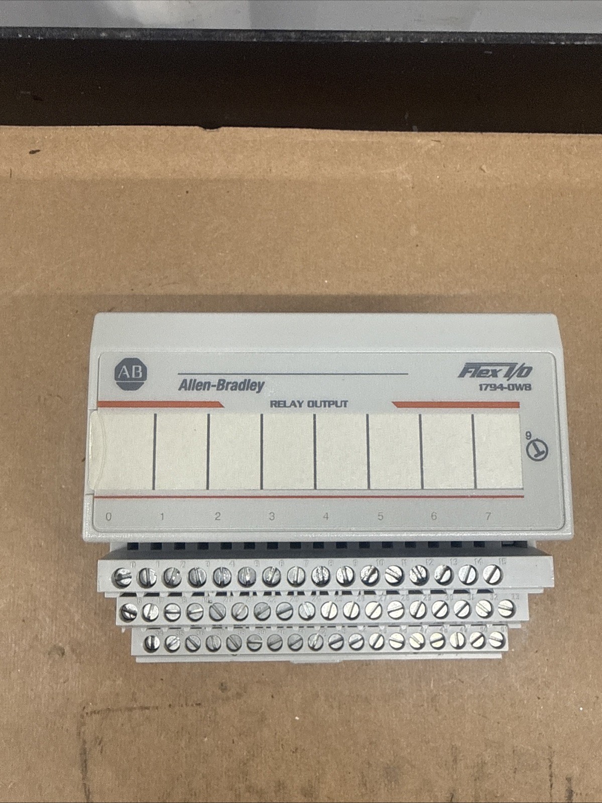 Allen Bradley 1794-OW8 Flex I/O Relay Output Module