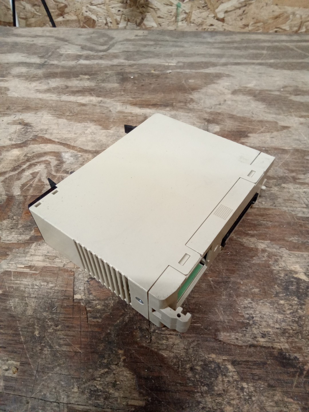 Omron C200H-IM212 Input Unit 24 V DC/AC 16 Point C200HIM212