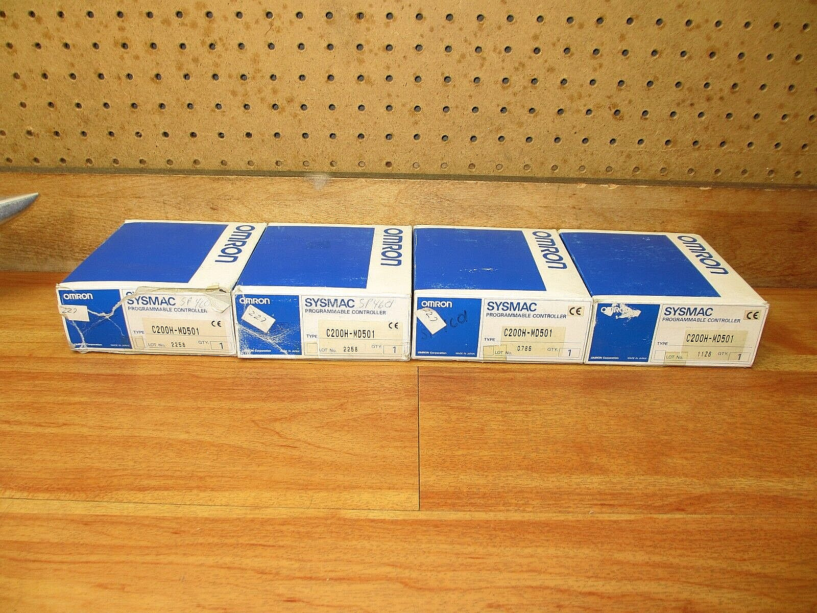 Omron C200H-MD501 *NEW* Input Output Unit Module SYSMAC PLC **USA SHIP**