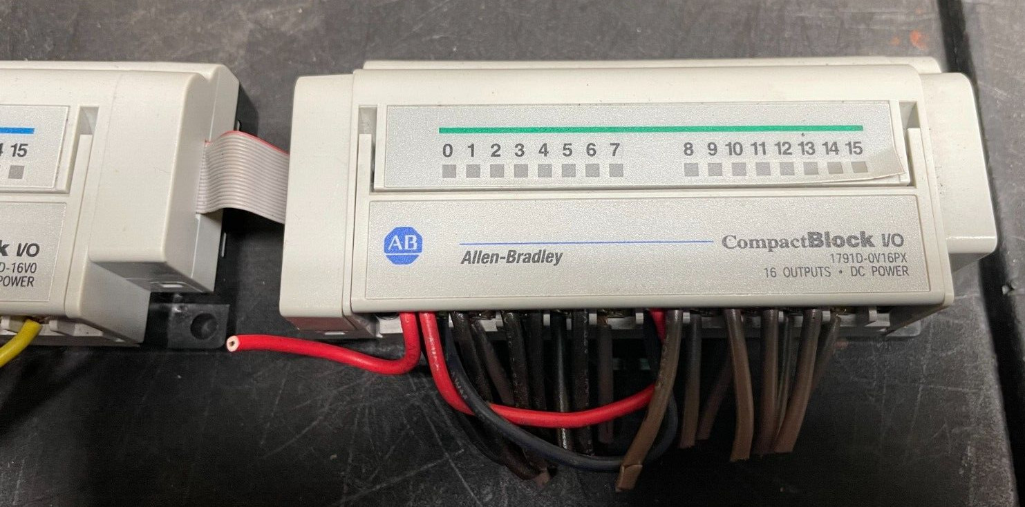 Allen Bradley Compact block I/O 1791d-OV16PX D, 1791D-16V0 D