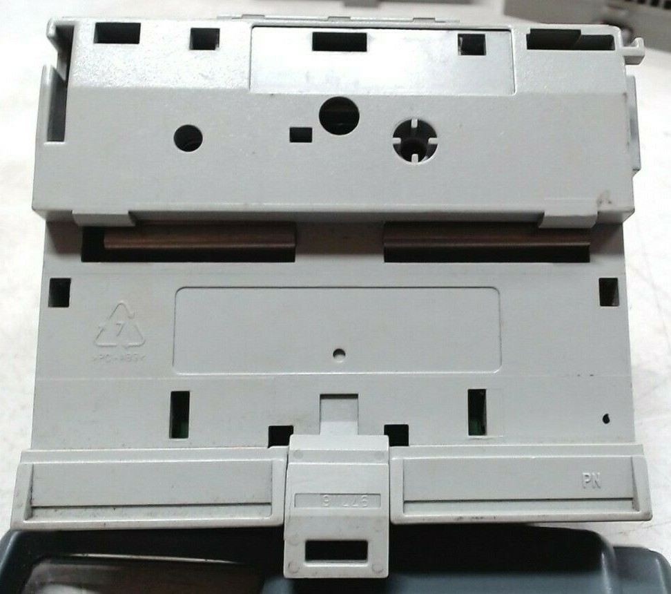 AB ROCKWELL 1794-08160 FLEX I/O MODULE 24 VDC SOURCE OUTPUT W/ DIAGNOSTIC *FRSHP
