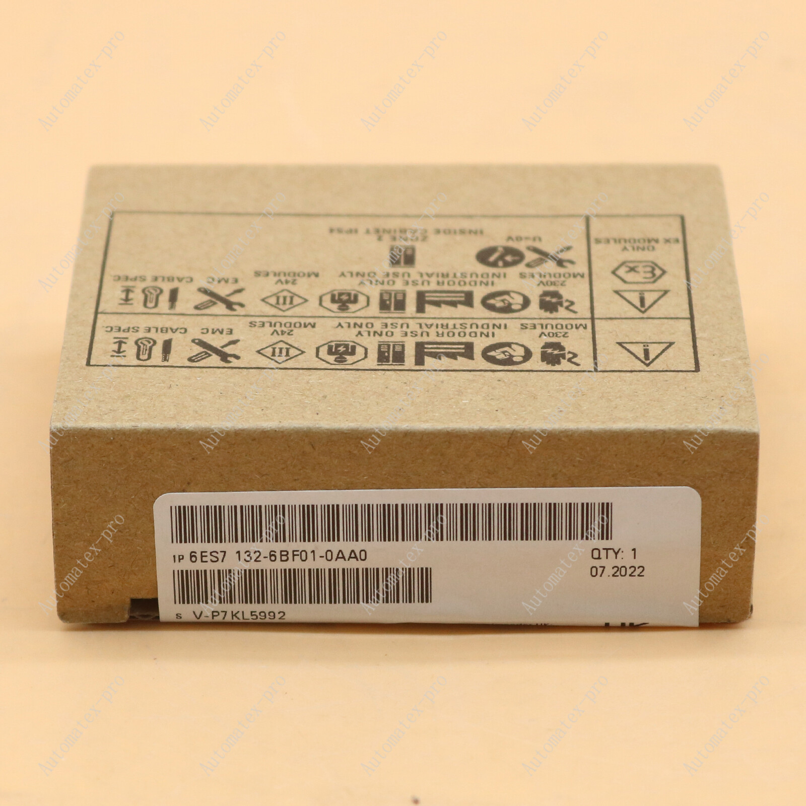 1PC New SIEMENS 6ES7 132-6BF01-0AA0 ET 200SP Digital output module ship DHL