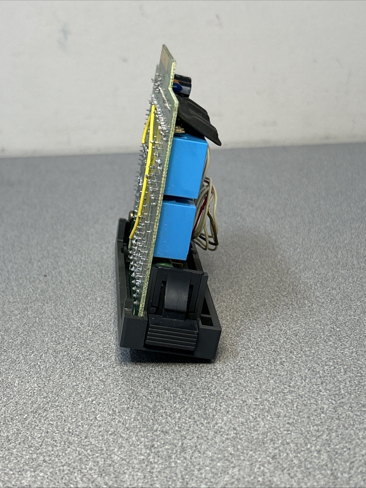 Siemens Simatic TI305-05T Point Output Relay