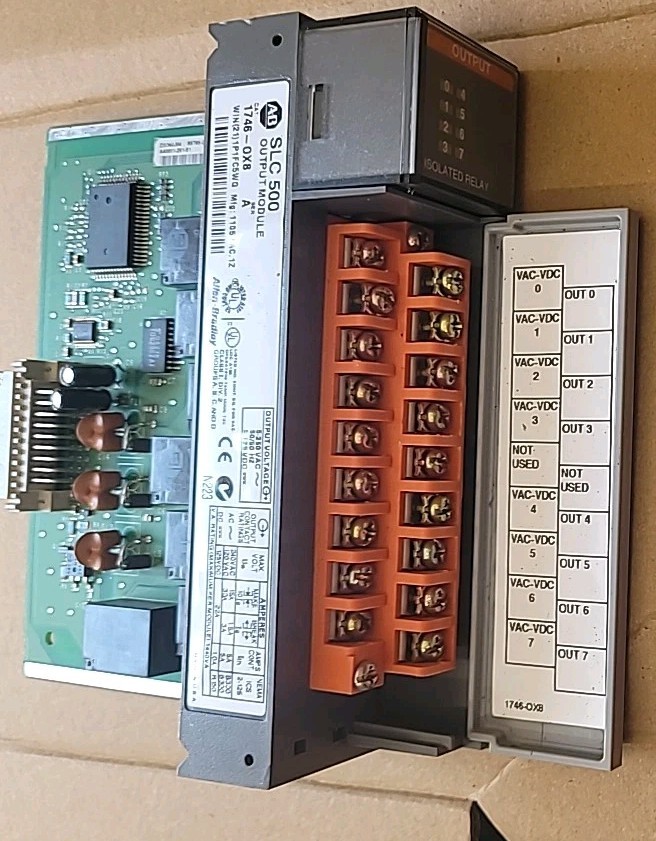 1746-OX8 Allen Bradley SLC 500 Isolated Relay 1746-0X8 1746OX8