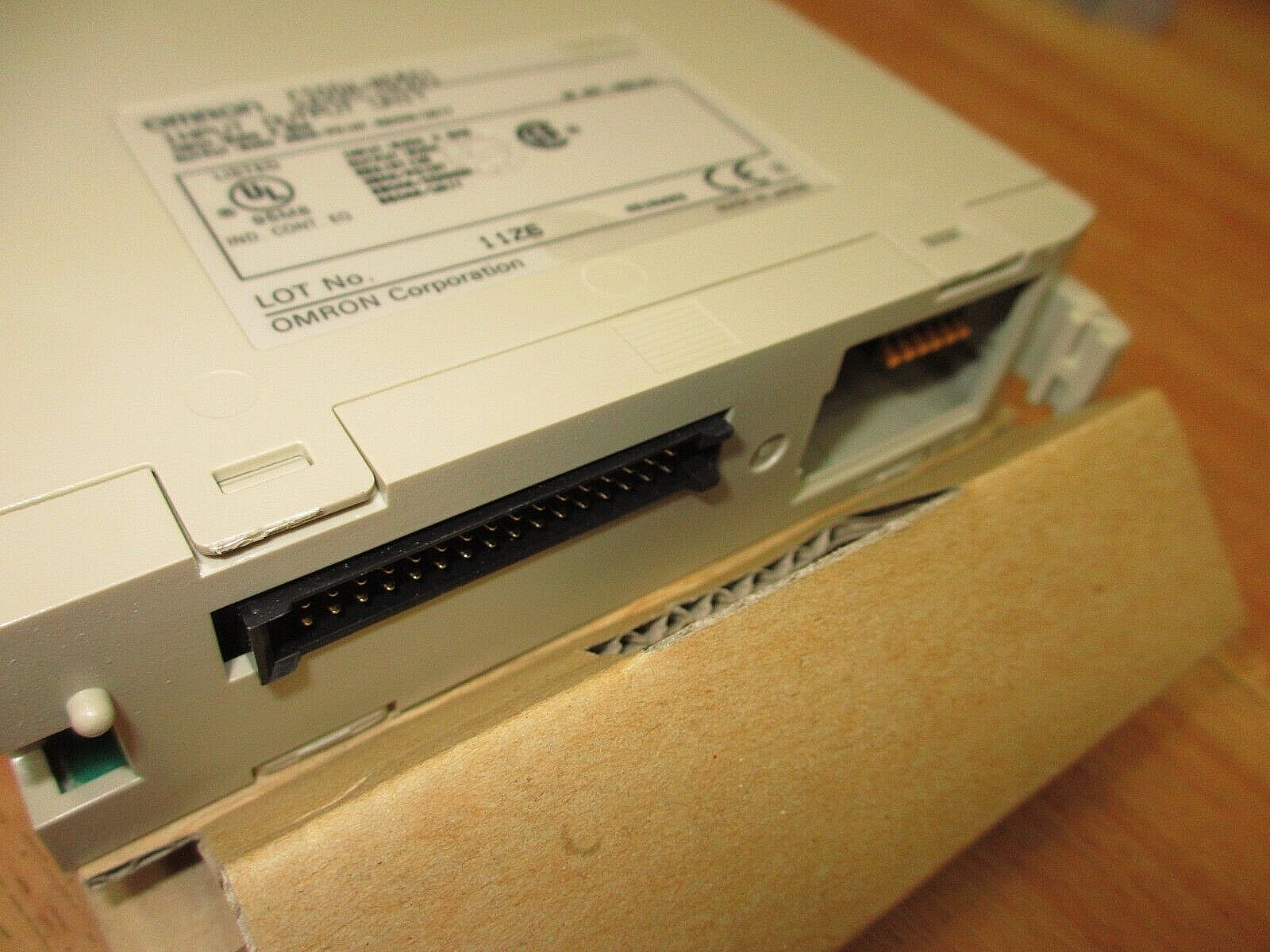 Omron C200H-MD501 *NEW* Input Output Unit Module SYSMAC PLC **USA SHIP**