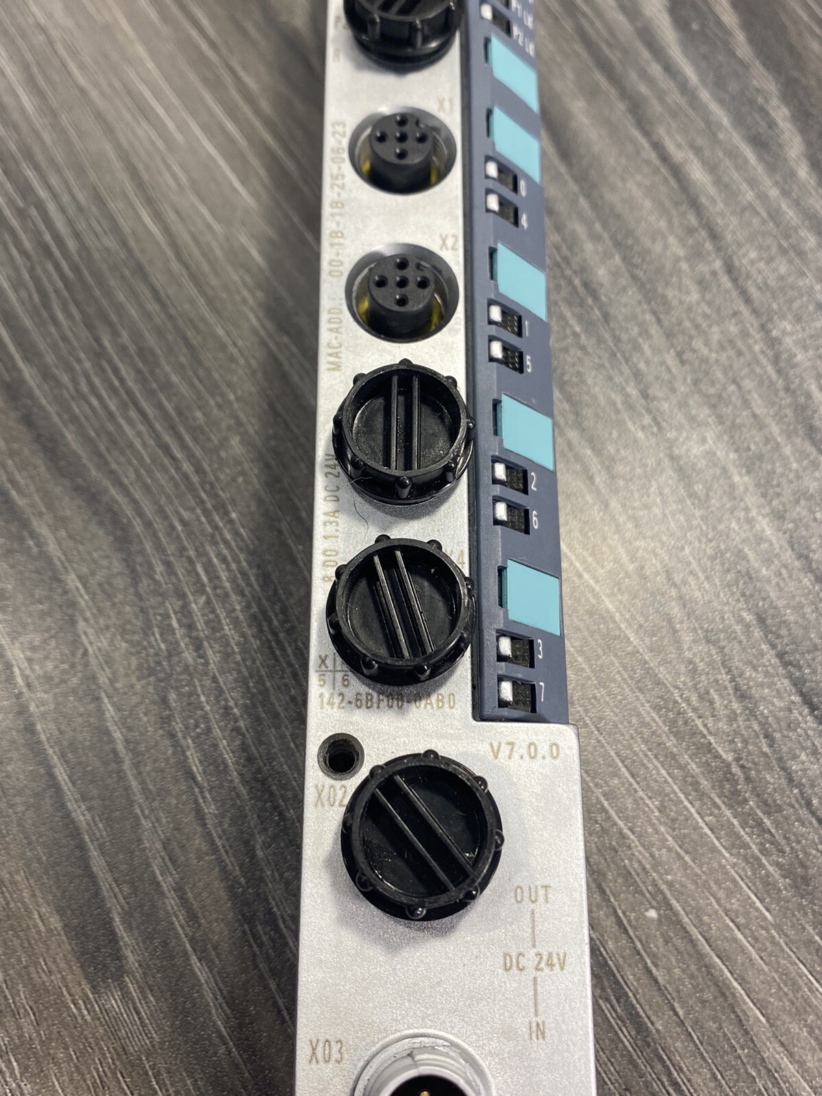 Siemens SIMATIC DP 6ES7142-6BF00-0AB0 Digital Output Module ET 200ECO PN – USA