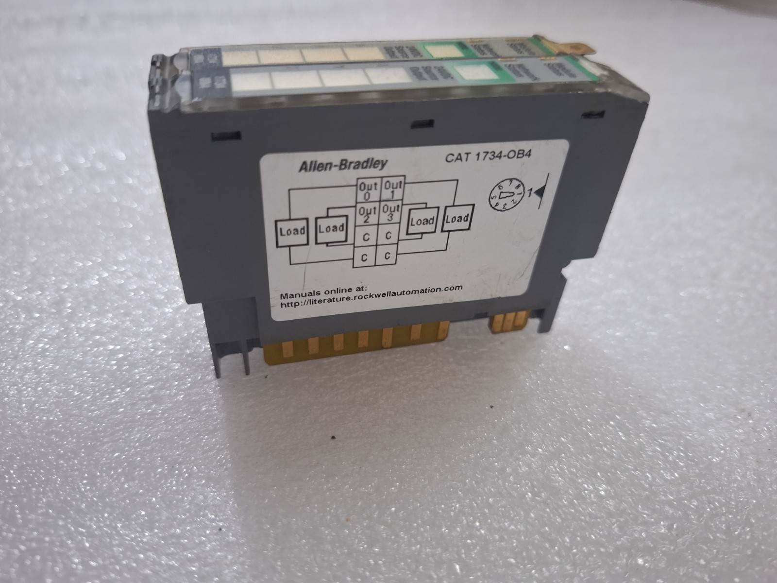 LOT OF 2 PCS ALLEN BRADLEY 1734-OB4 24VDC SOURCE OUTPUT MODULE SER. C 1734OB4