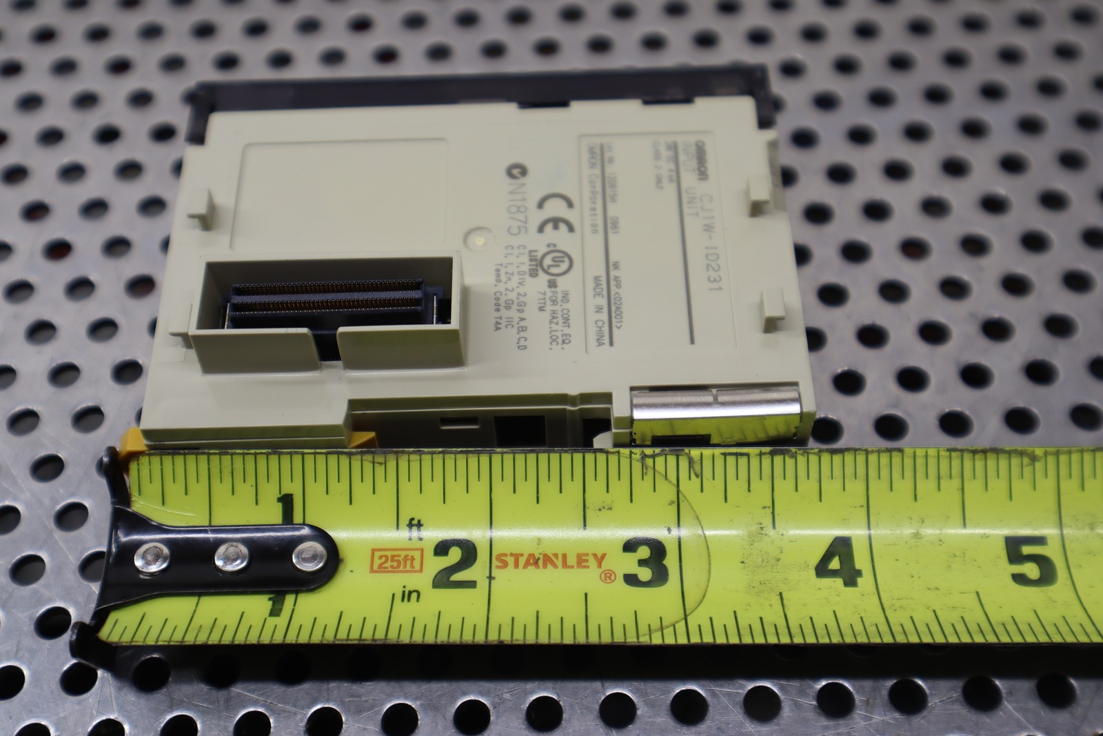 Omron CJ1W-ID231 DC24V 4.1mA Input Module Used With Warranty