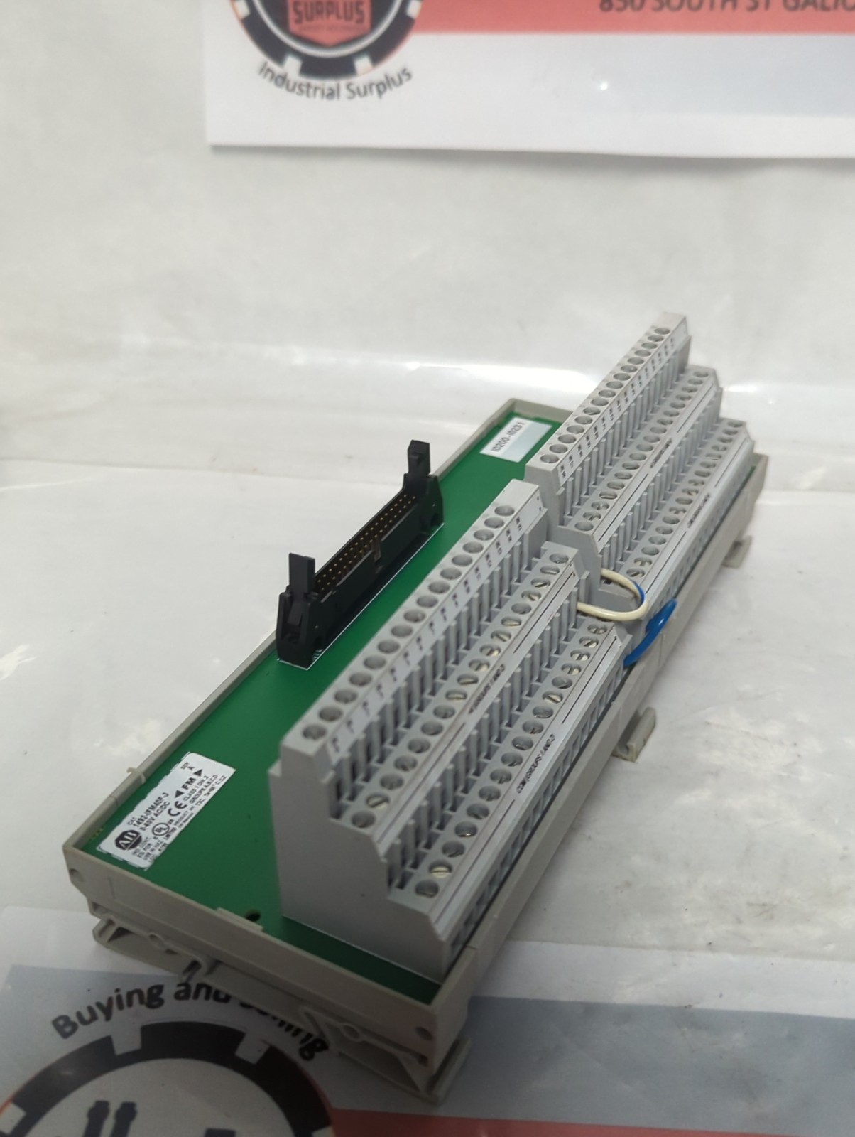 ALLEN BRADLEY,1492-IFM40F-3,SERIES A INTERFACE MODULE 0-60V AV/DC PRE-OWNED