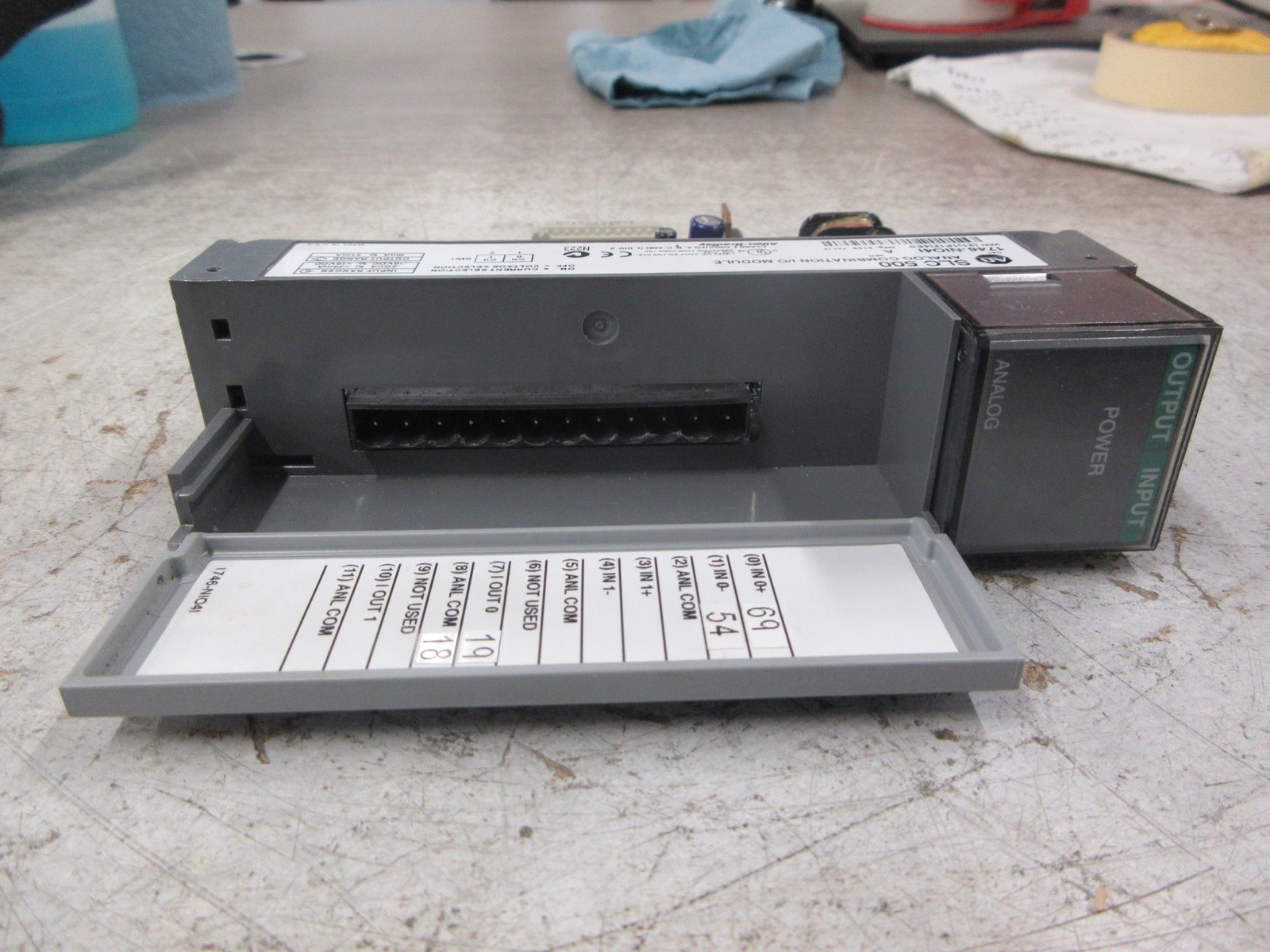 Allen-Bradley SLC 500 Analog Combination I/O Module 1746-NIO4I Ser. A Used