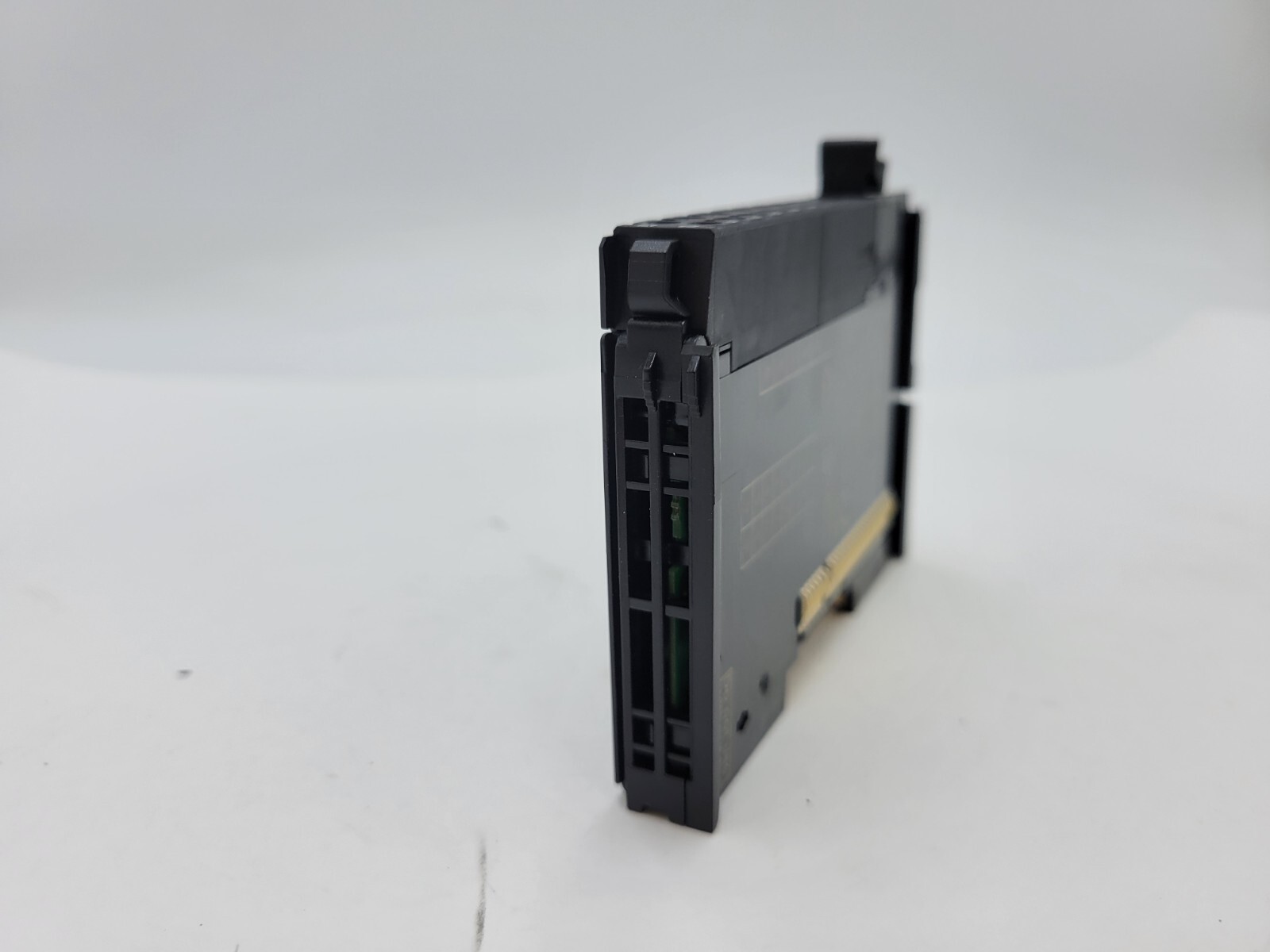 Omron NX-0D5256 Digital Output Unit NX Series 0.5A 24VDC 16 Points PNP Trans Out