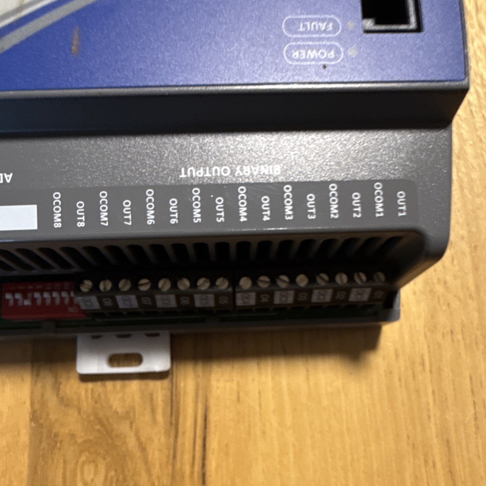 Johnson Controls Metasys IOM3731 Digital PLC I/O Module SA/FC Bus MS-IOM3731-0