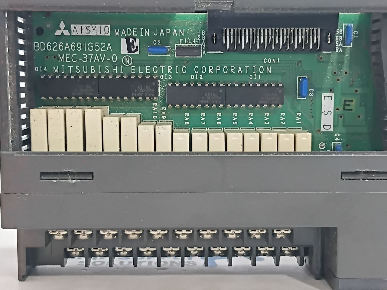 Mitsubishi A1SY10 Output Module DC24V 2A AC240V 2A