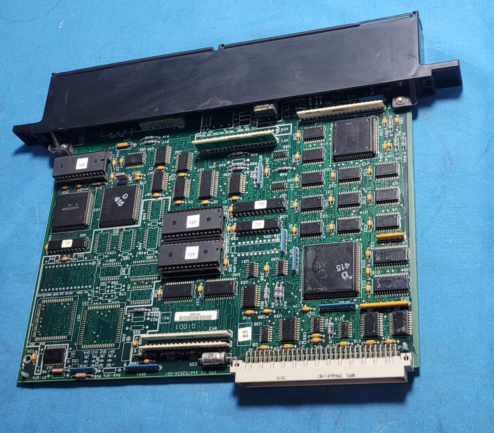 GE Fanuc IC687BEM731CA-AB Genius Bus Controller Module Series 90-70 1 Channel