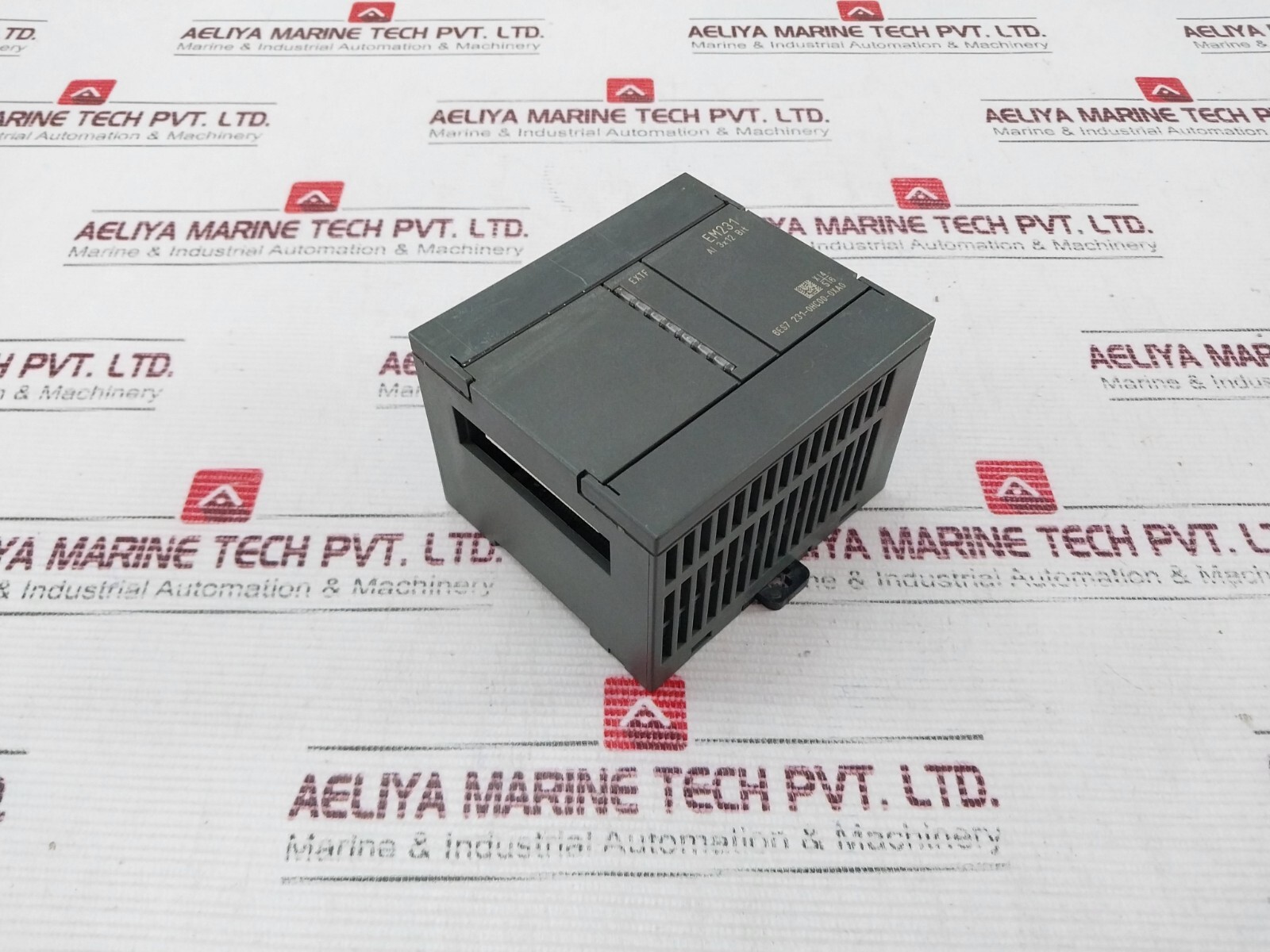 SIEMENS 6ES7 231-0HC00-0XA0 Analog Input Module 20-28vdc