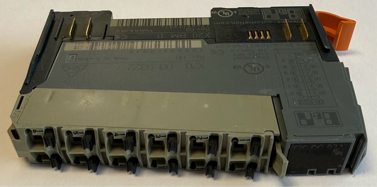 B&R Digital Output Module / Digital Output / 24VDC / Rev. H0/X20DO9322