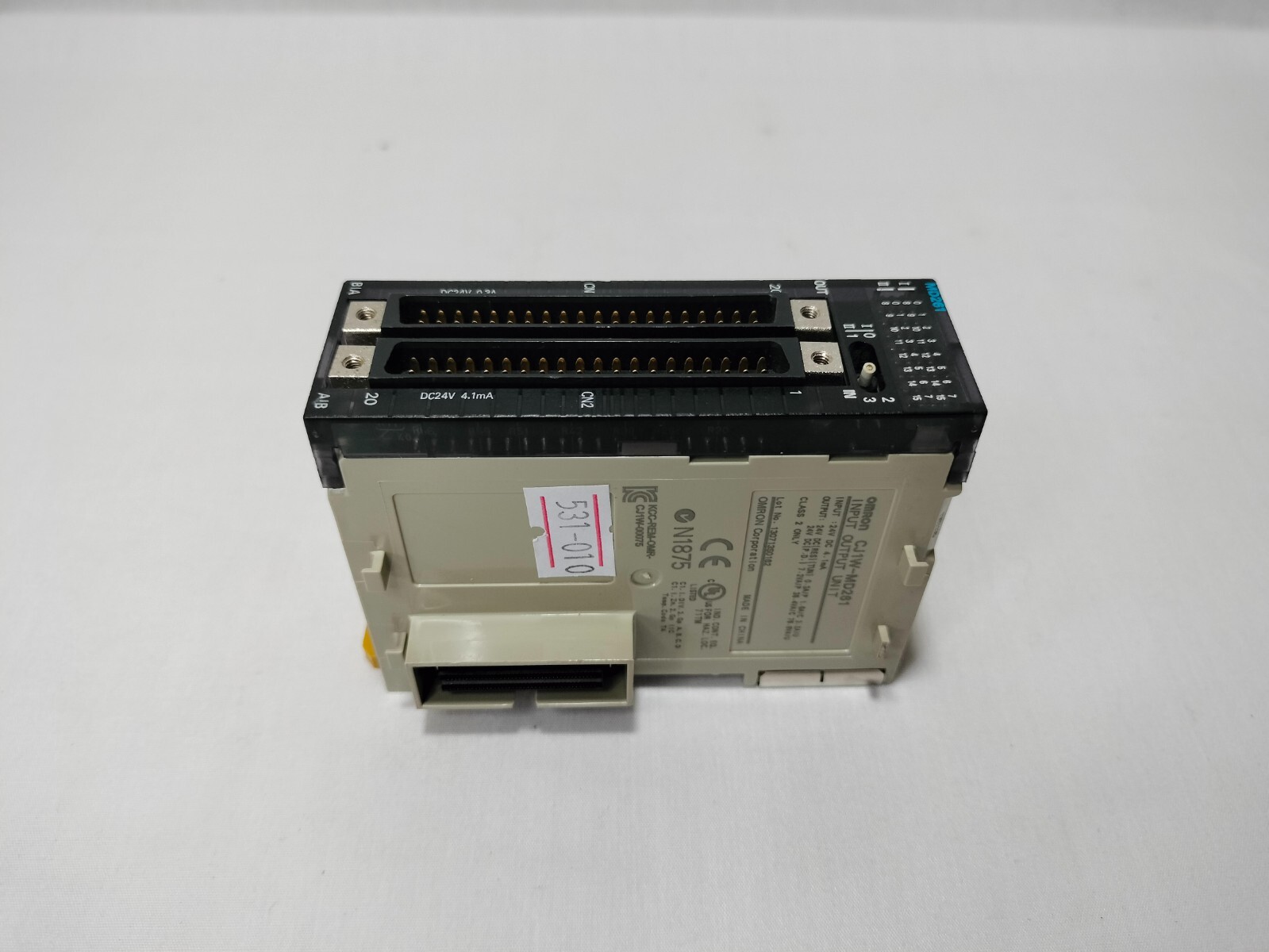 Omron CJ1W-MD261 CJ1WMD261 Input Output Unit 25V DC Made in China