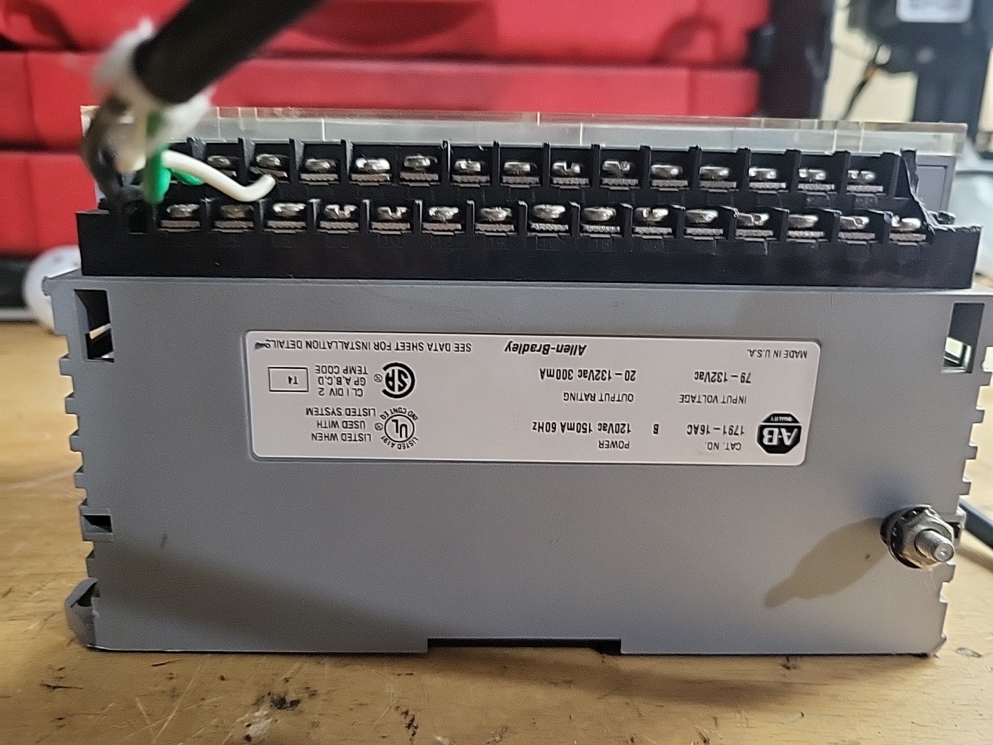 Allen-Bradley 1791-16AC Series B Block I/O Module 16-IN/16-OUT 120V AC