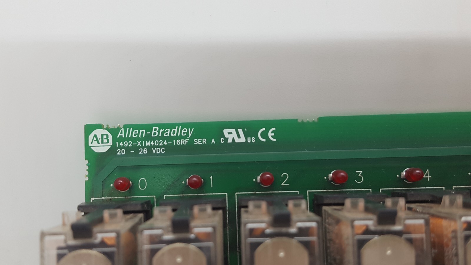 ALLEN BRADLEY 1492-XMI4024-16RF SER A RELAY INTERFACE MODULE 20-26 VDC