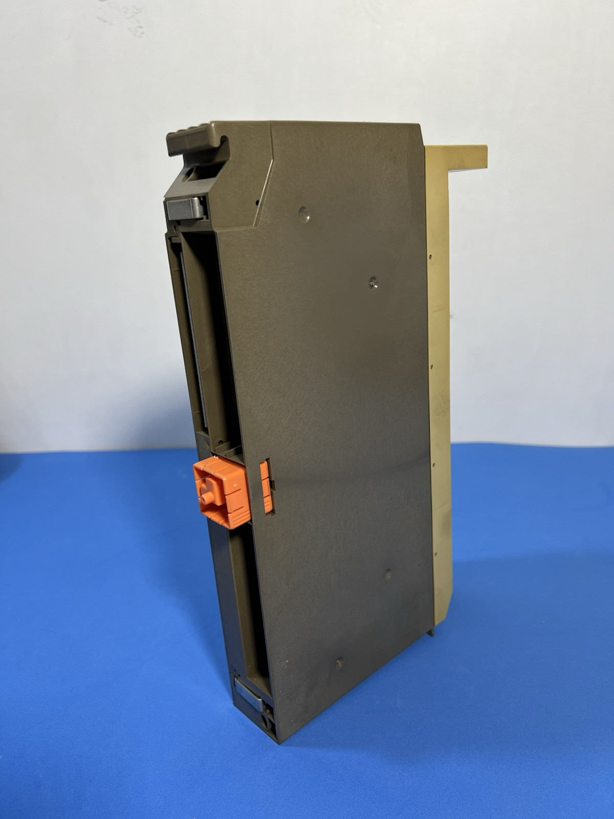 SIEMENS 6ES5 456-7LA11 DIGITAL OUTPUT MODULE 6ES5456-7LA11