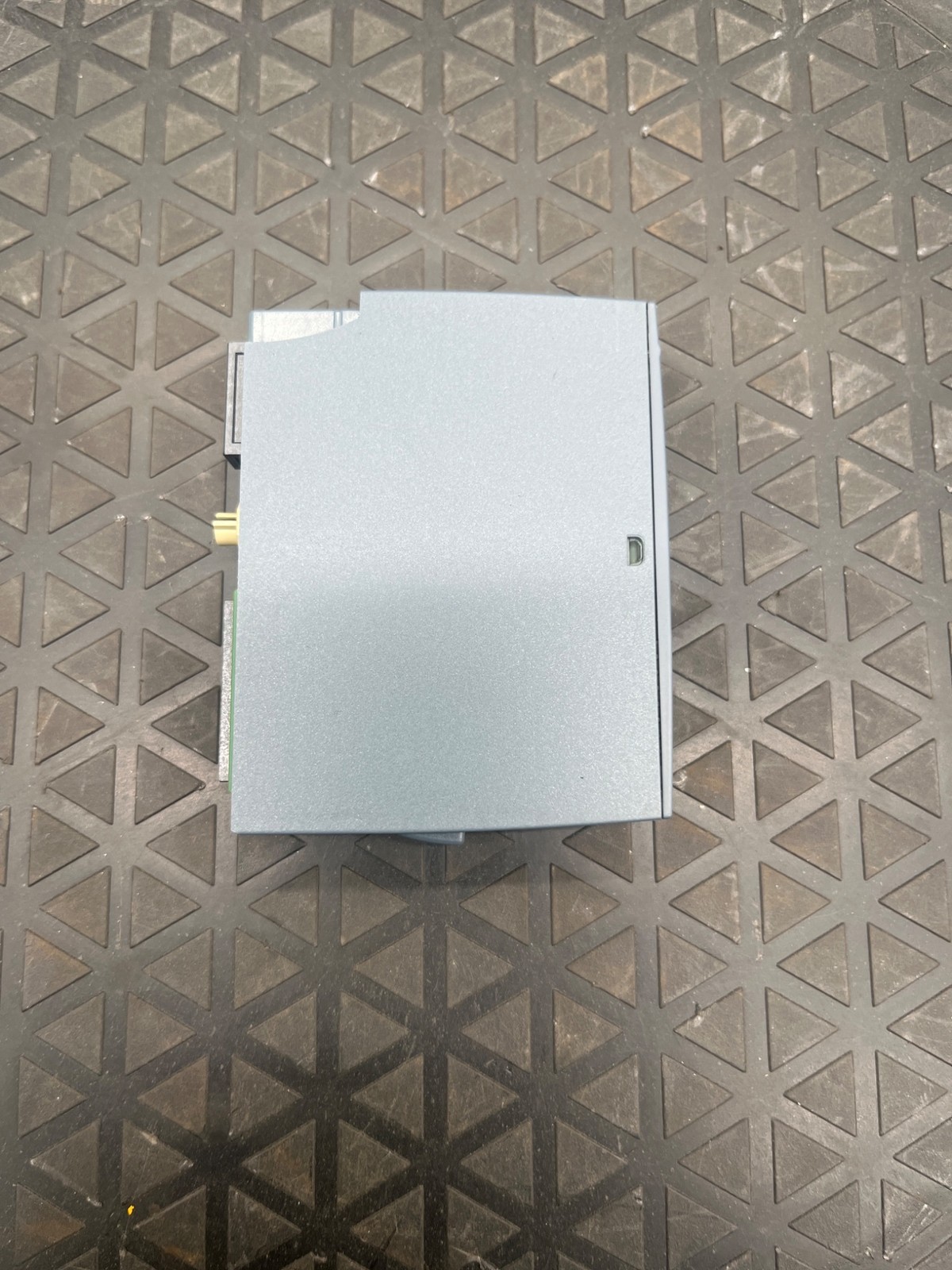 SIEMENS 1P 6ES7 131‑6BF00‑0BA0 SIMATIC S7 Digital Input Module USED