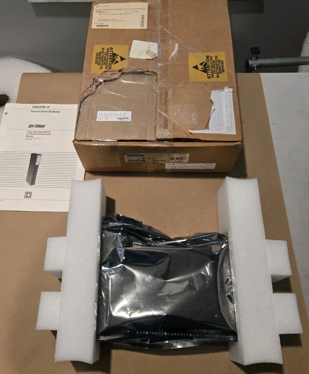 Square D Symax Class 8030 Type RIM125 16 Channel Analog Input Module 8030RIM125