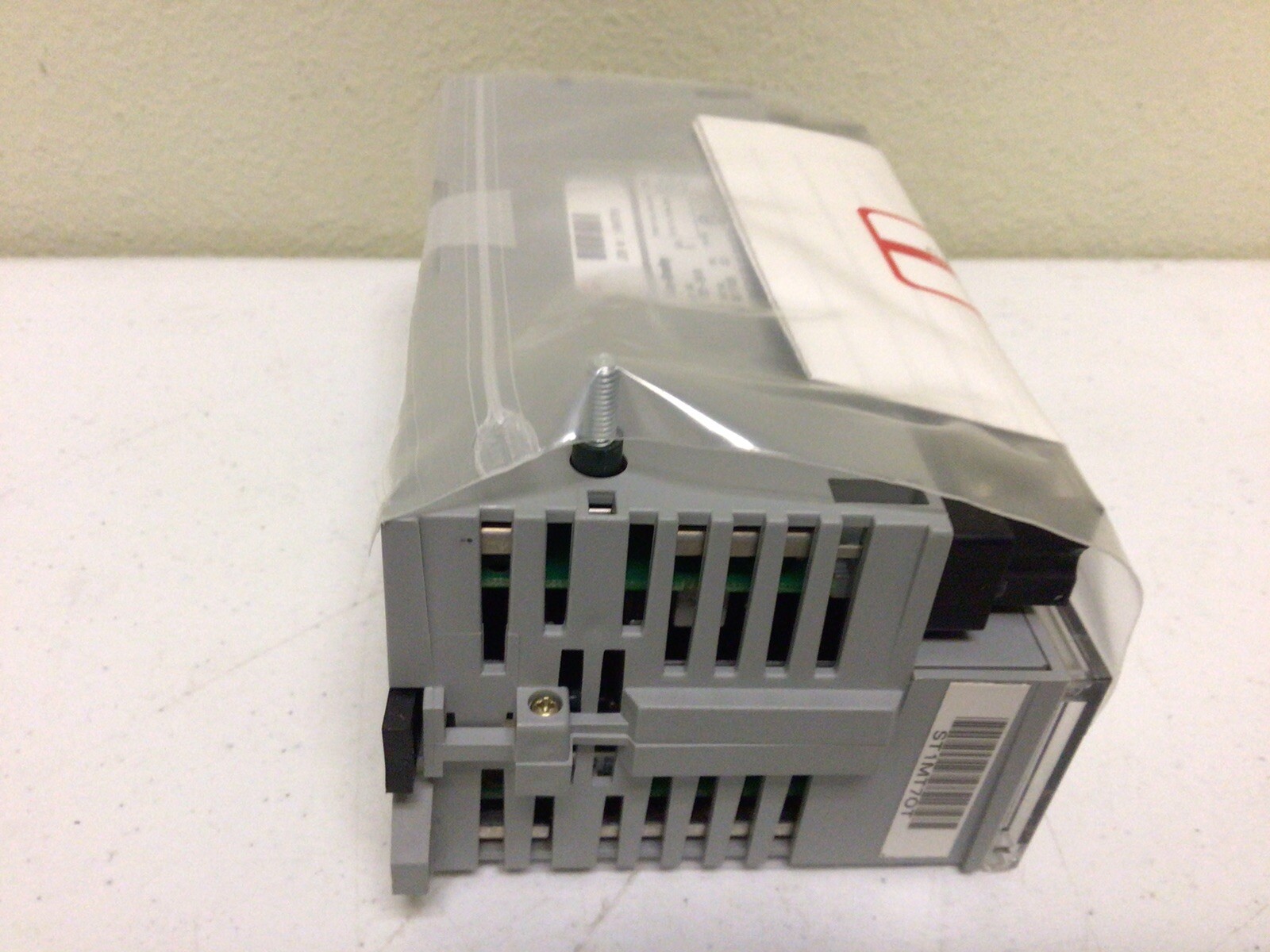 NEW, AB 1791-0A16 SERIES B 120VAC 1791-OA16 OUTPUT BLOCK MODULE, FREE SHIPPING