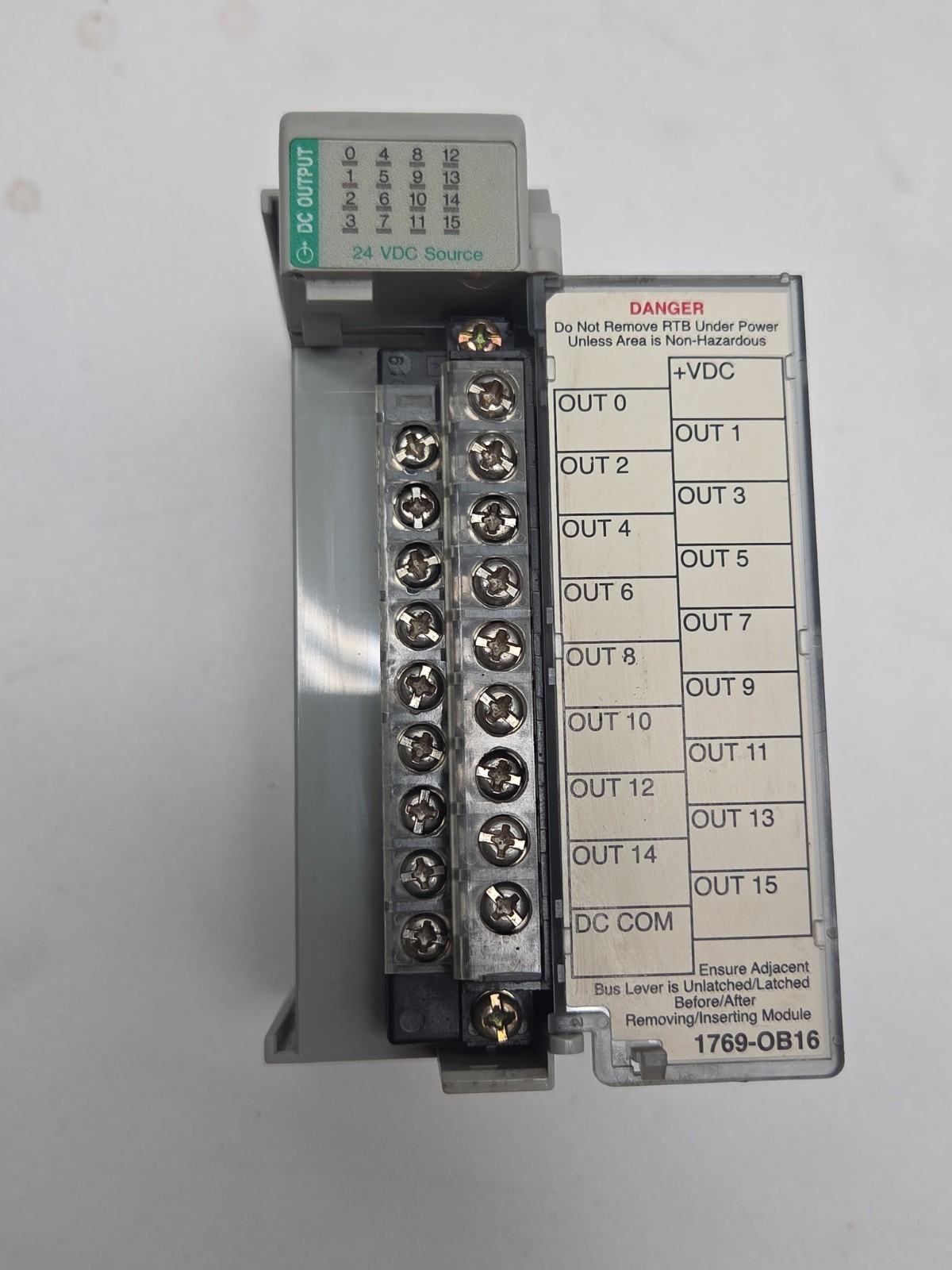 Allen Bradley 1769-OB16P 16 PT 24VDC Sourcing Output Module Ser B Rev 2