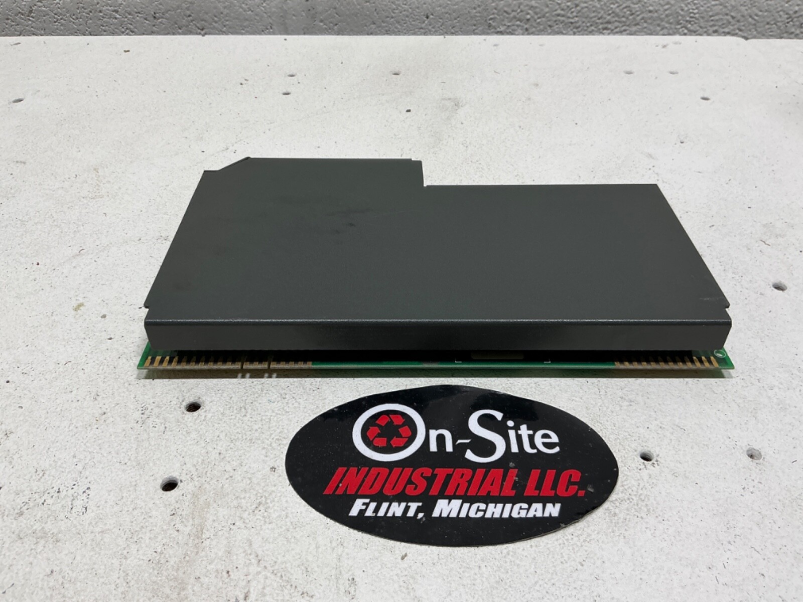 ALLEN-BRADLEY 1771-QDC SERIES C F/W REV E PLASTIC MOLDING MODULE
