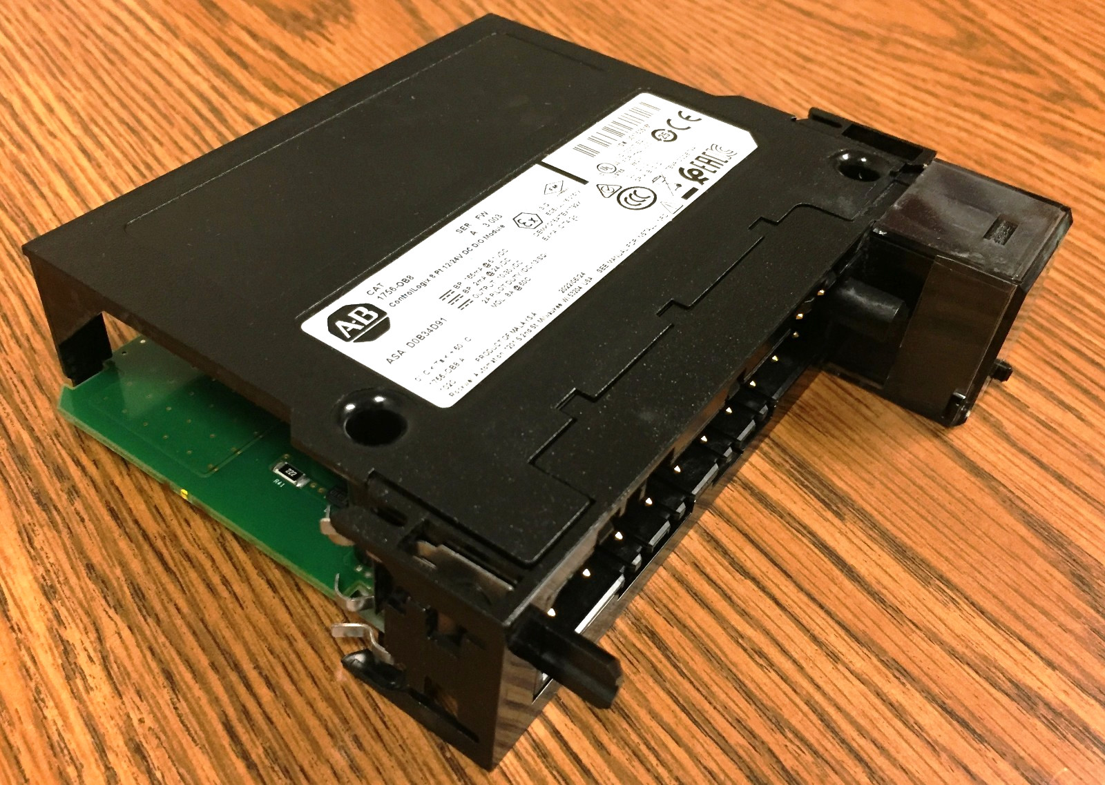 Allen-Bradley 1756-OF8 ControlLogix 8 Point Analog Output Module