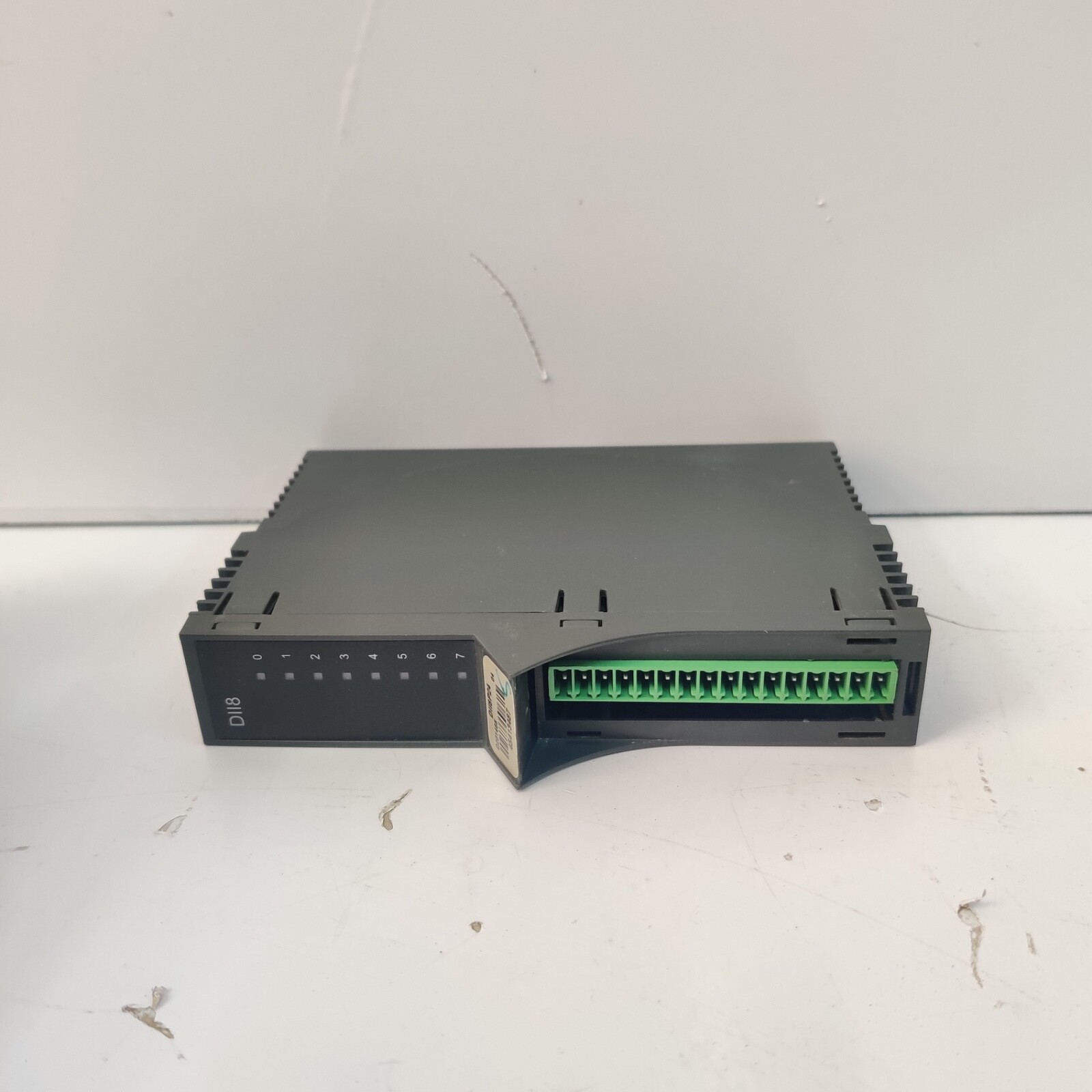 Metso DII8P24 Binary signal module