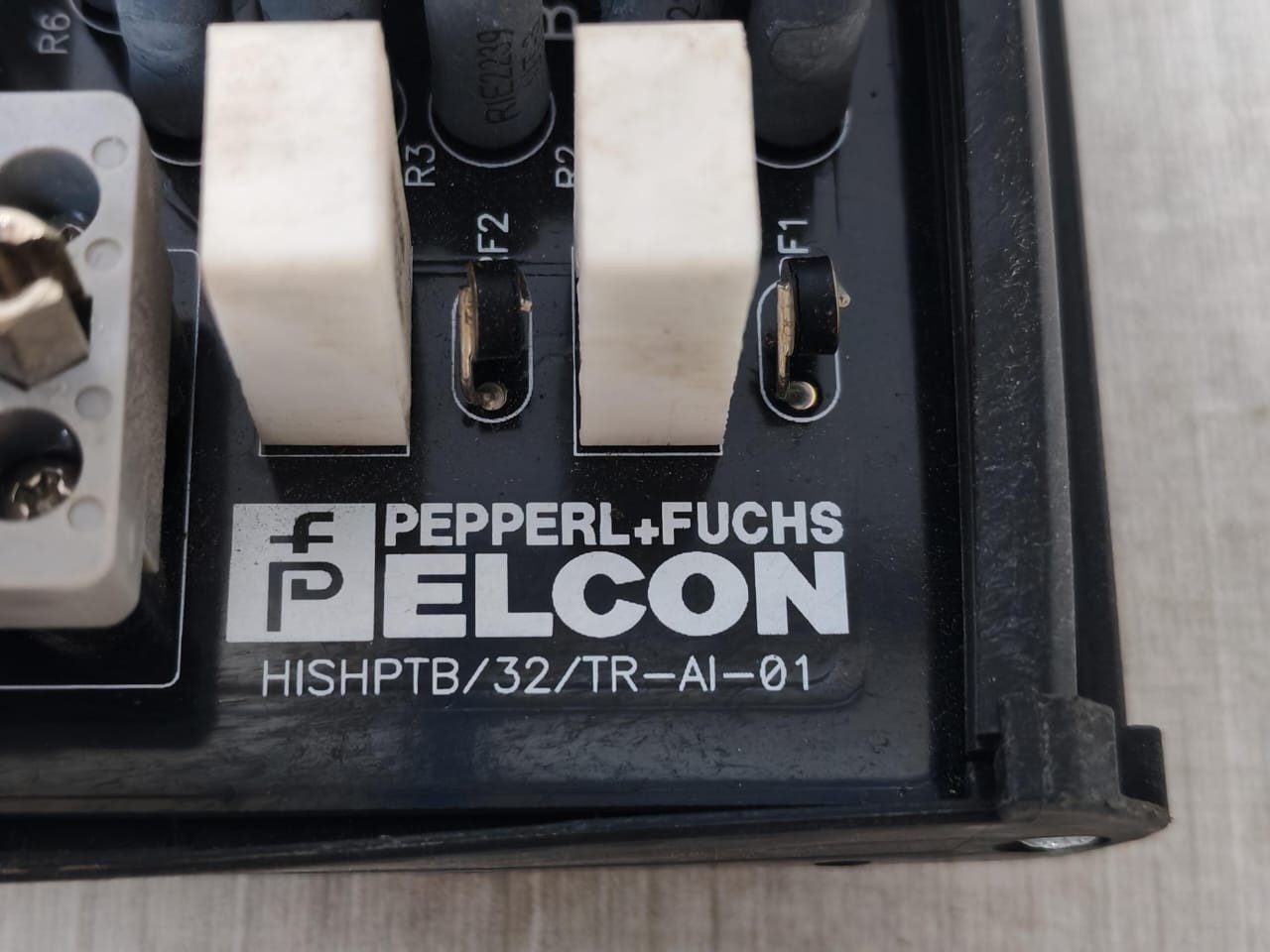 PEPPERL+FUCHS PELCON HISPTB/32/TR-AI-01 TERMINATION BOARD- NEW W/O BOX