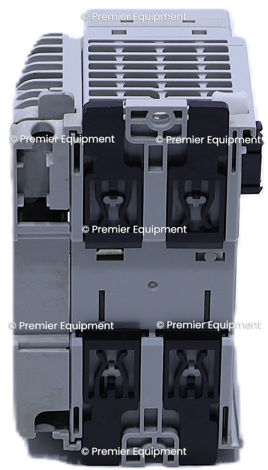 * ALLEN BRADLEY 1769-OB32 /A SOURCING OUTPUT MODULE 1769-ECR END CAP