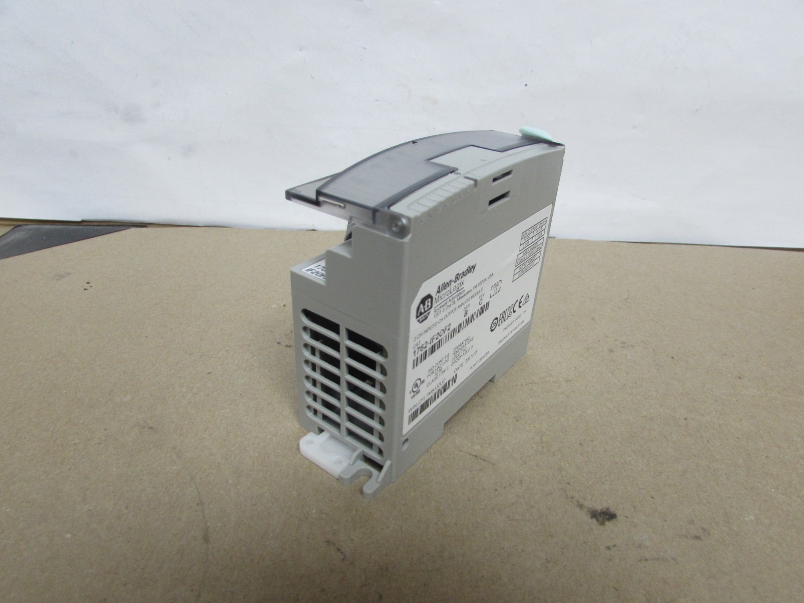 ALLEN BRADLEY 1762-1F20F2 Micrologix 1200 2 Channel input ( NEW – OPEN BOX )