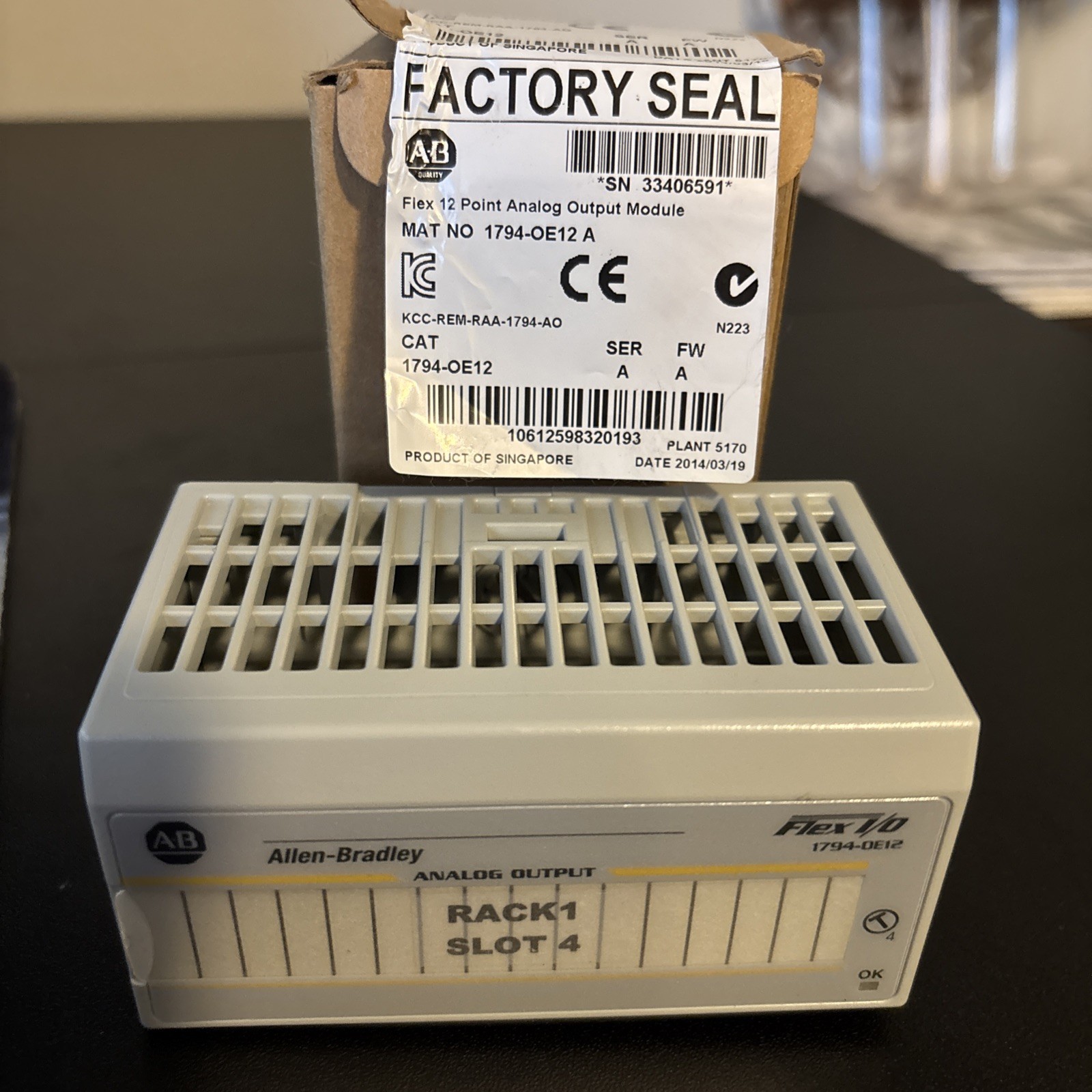 Allen Bradley 1794-OE12 Flex I/O Analog Output Module 12 Point 0-20mA/0-10V DC