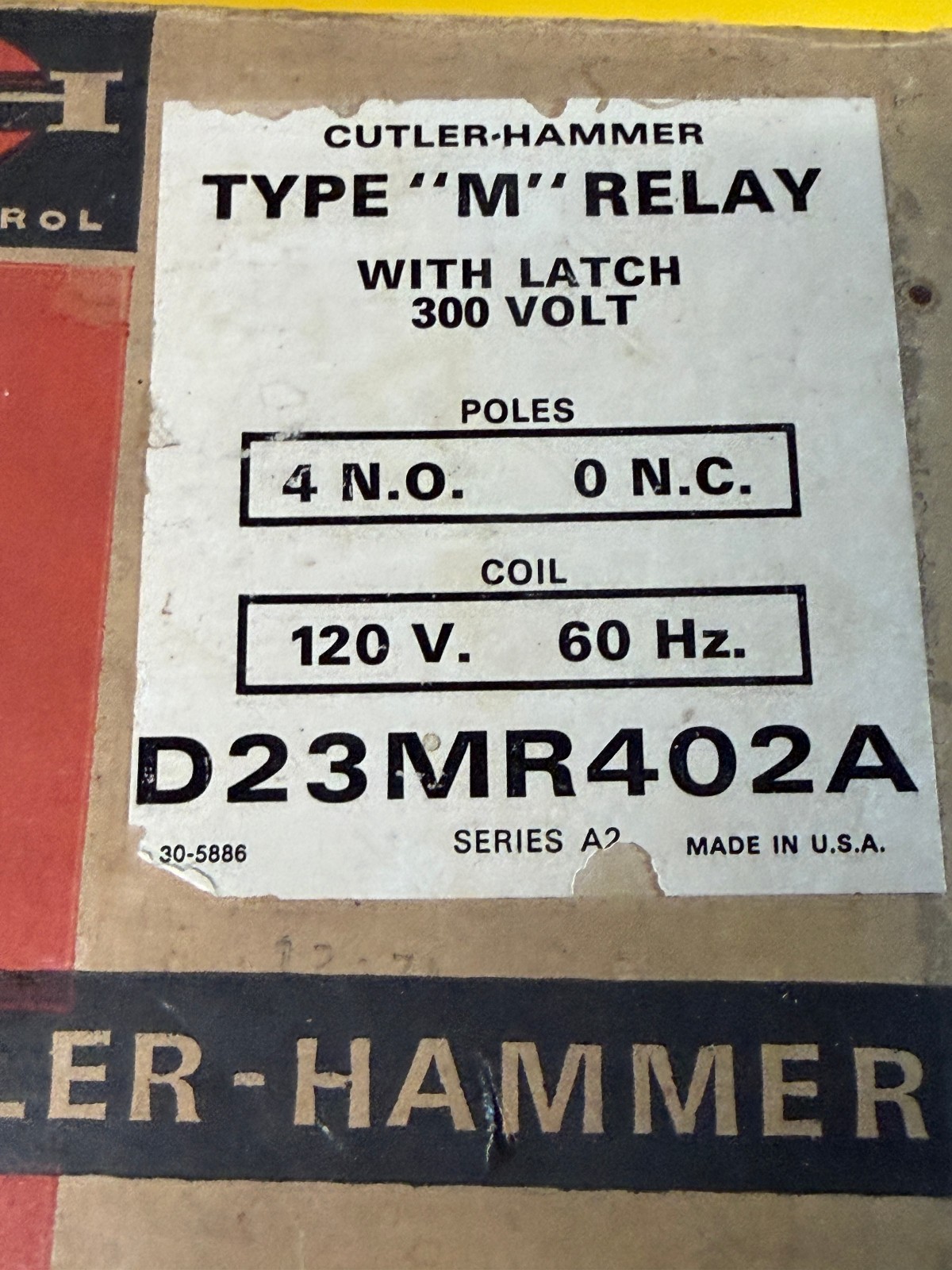 D23MR402A Cutler-Hammer Type M Relay with Latch 4P NO Coil 110/120V 50/60Hz 300V