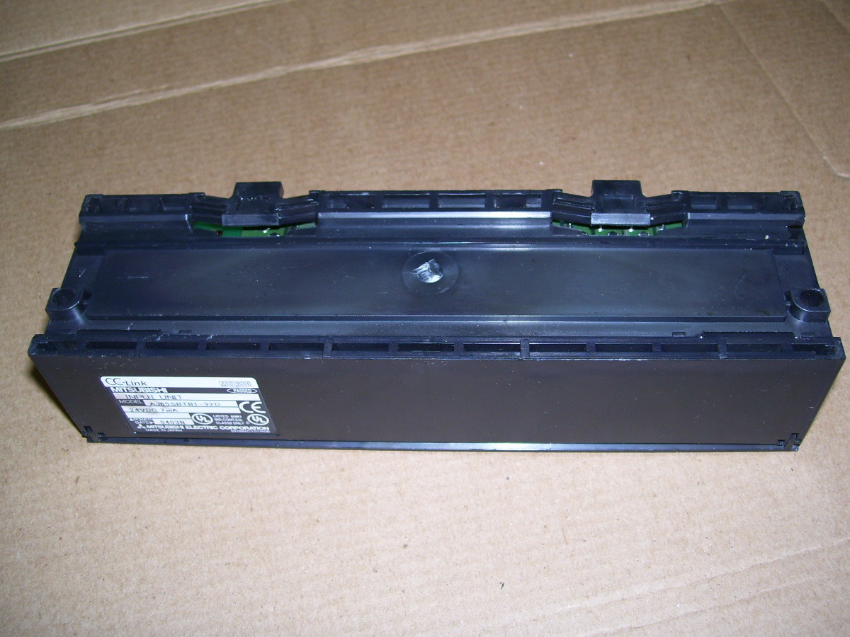MITSUBISHI MELSEC AJ65SBTB1-32D 32I/O CC-LINK INPUT UNIT 24VDC P1914
