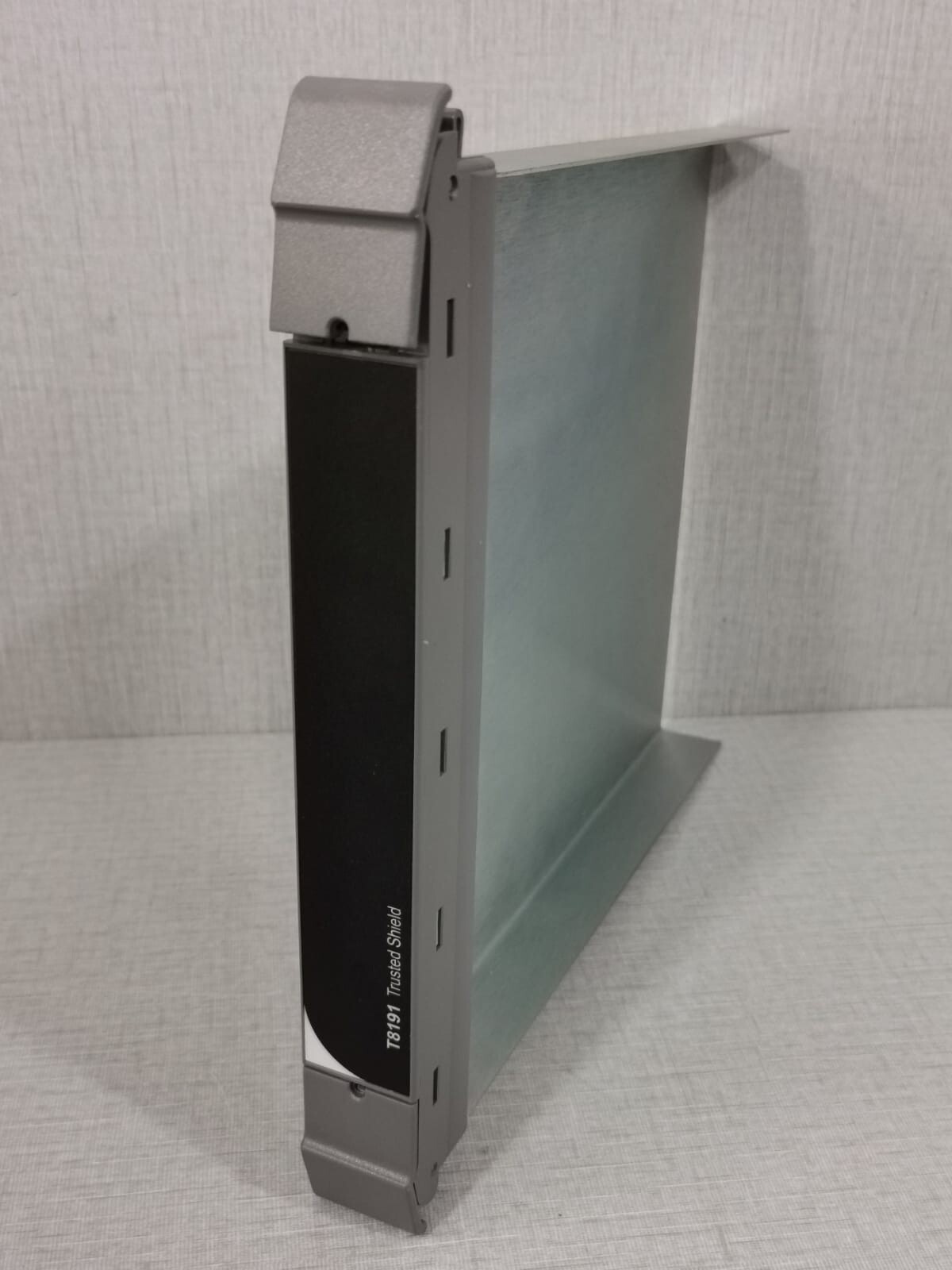 Rockwell Automation/ALLEN-BRADLEY T8191 SER B.REV.G TRUSTED SHIELD