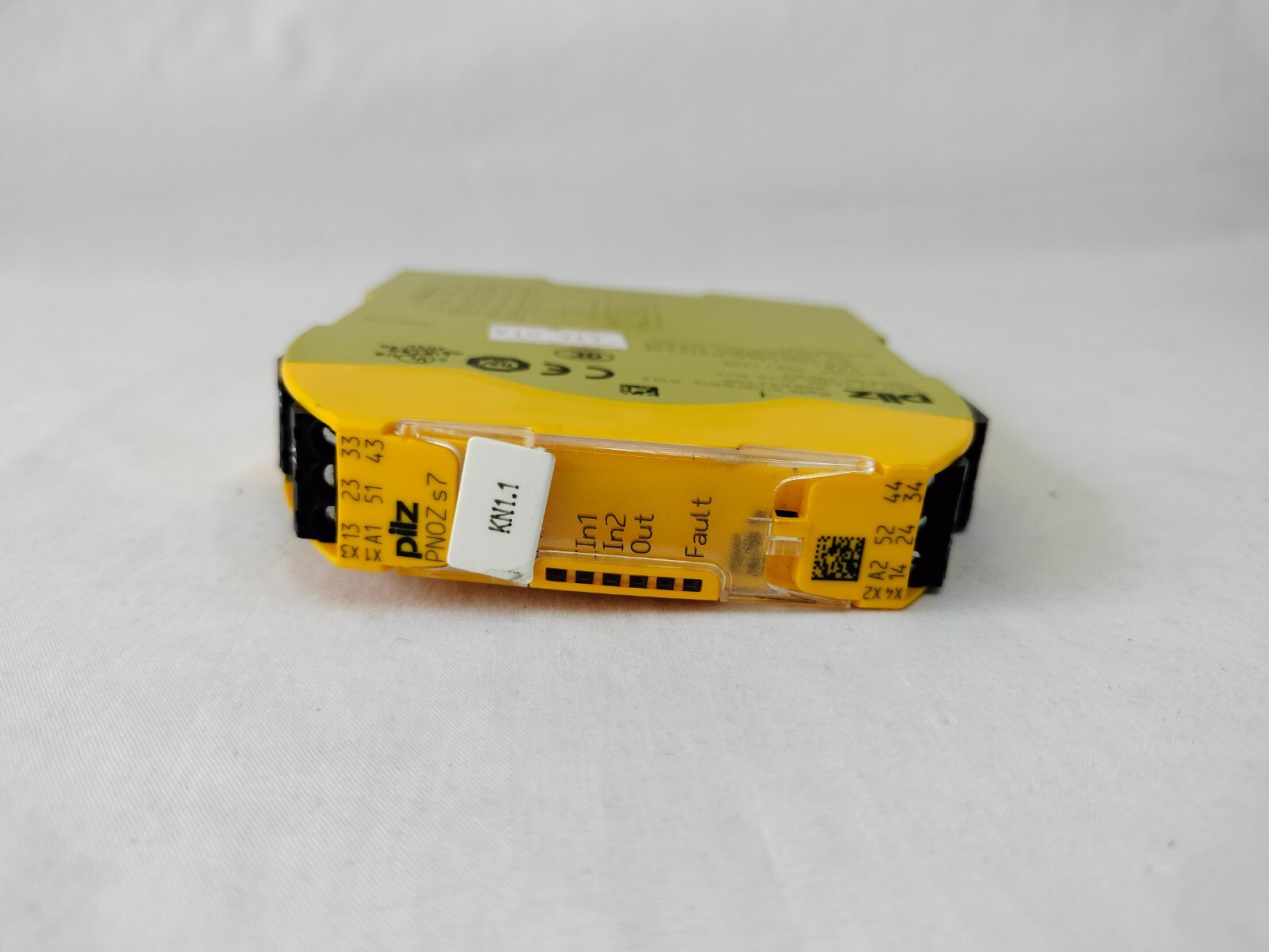 Pilz PNOZ s7 24VDC 4n/o 1n/c PNOZs724VDC4no1nc Safety Relay Made in Germany