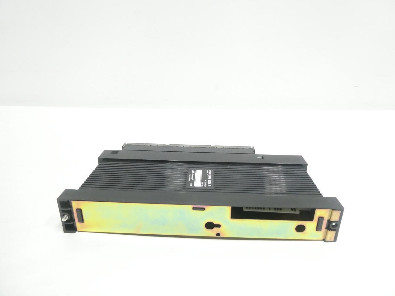 Cutler Hammer D500DOM3215A Discrete Output Module